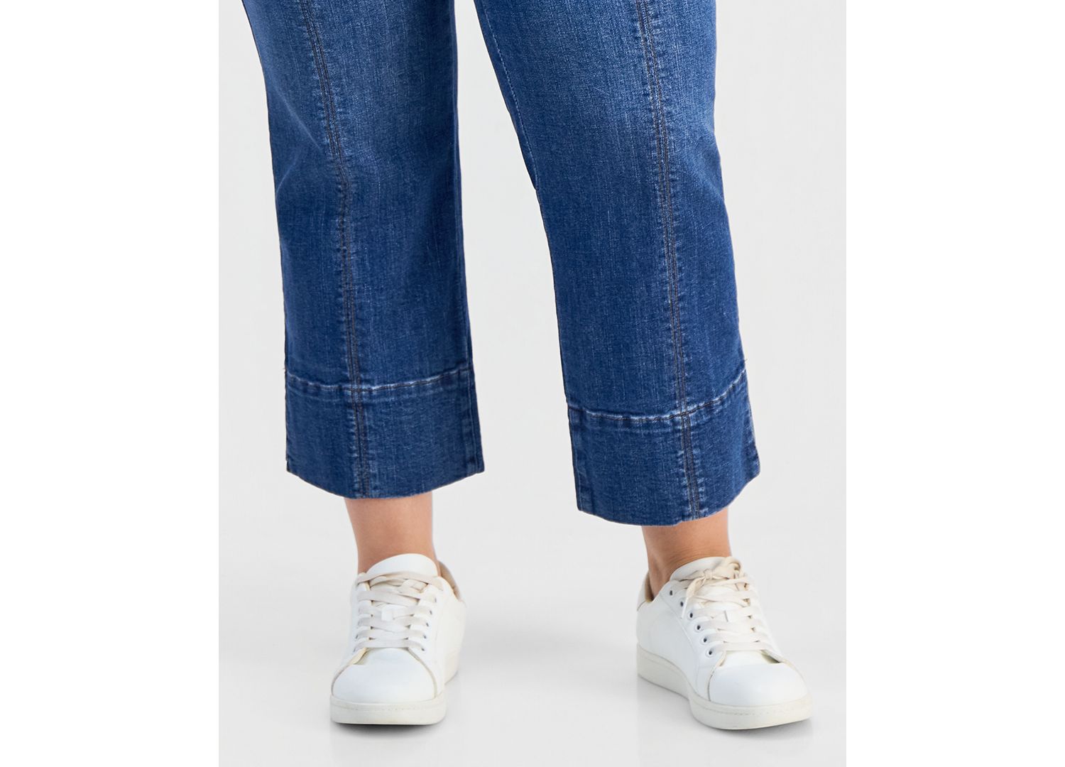 Trendy Plus Size Kick-Flare Jeans