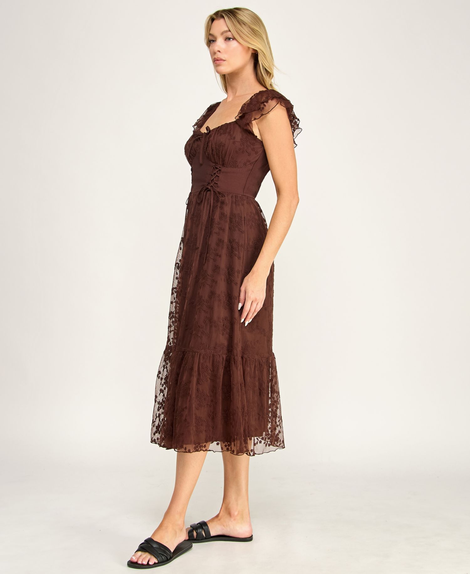 Juniors' Sweetheart-Neck Flutter-Sleeve Lace Midi Dress