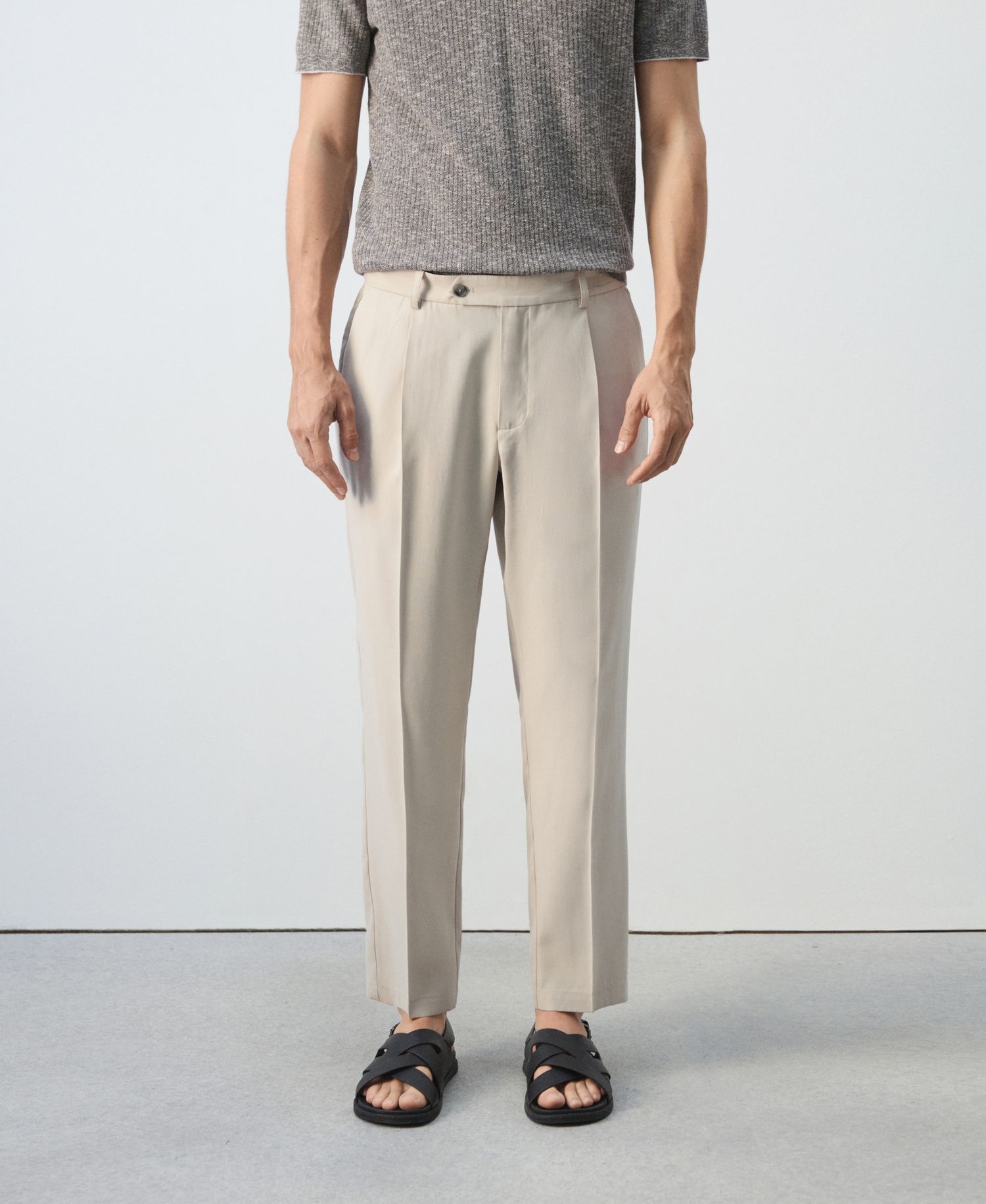 Men's Regular-Fit Pleated Pants