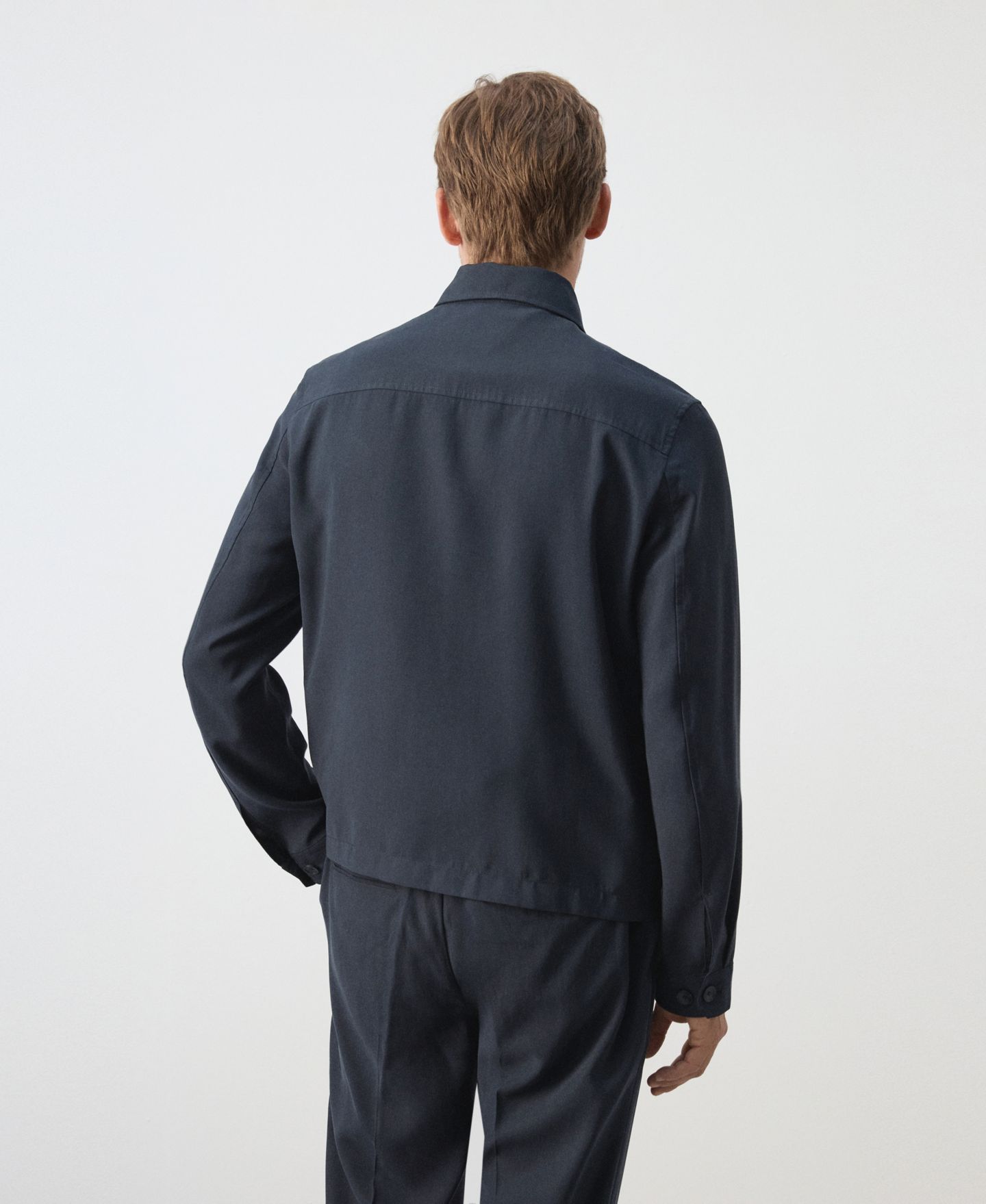 Мужская куртка Mango Zip-Up Modal, цвет: Тёмно-синий — фото 2