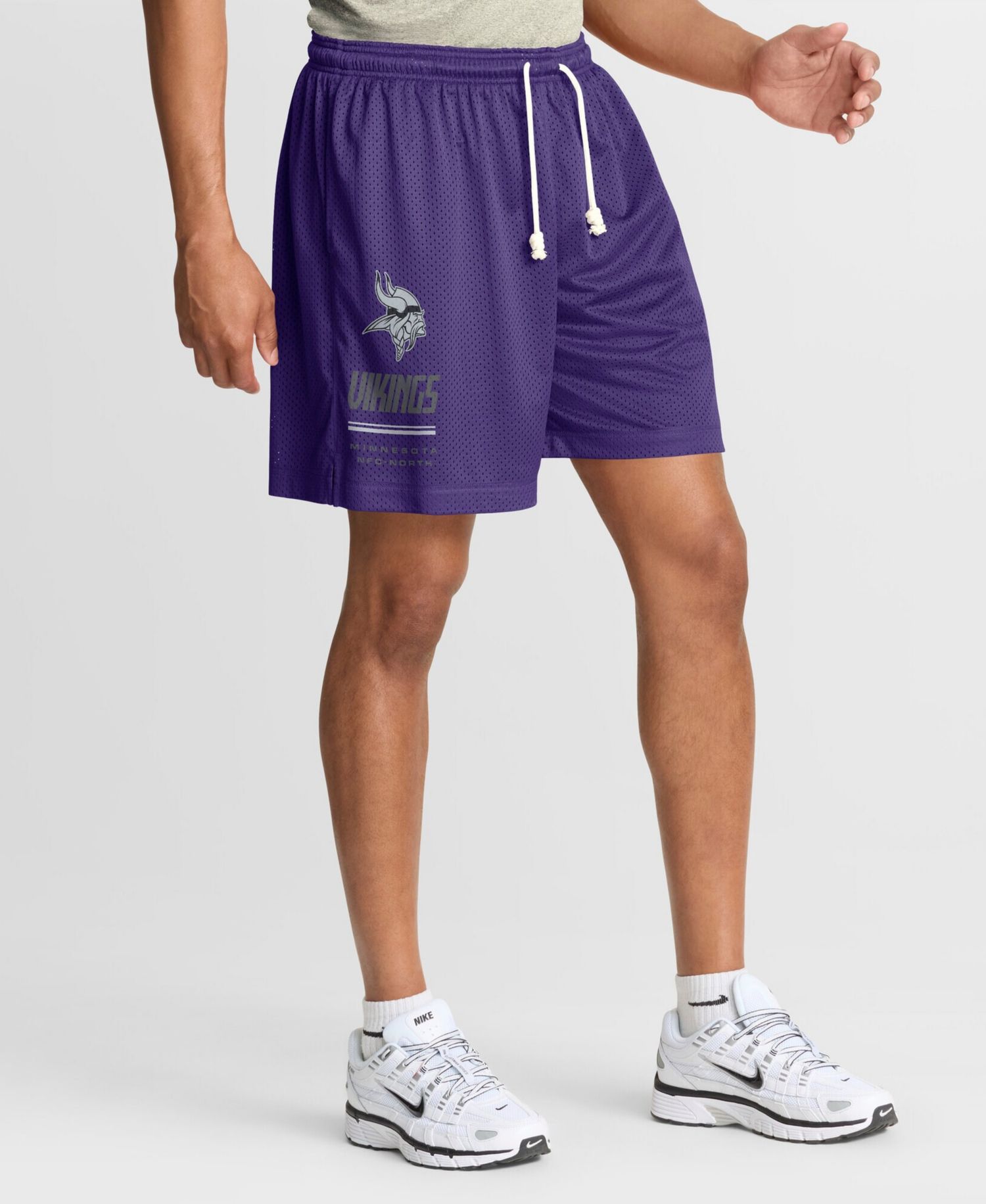 Men's Purple/Platinum Minnesota Vikings Sideline Standard Issue Dri-FIT Reversible Shorts