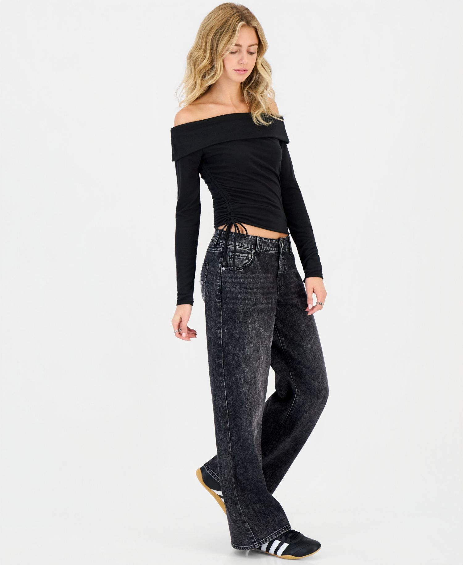 Juniors' Wide-Leg Leopard Star Patch Jeans