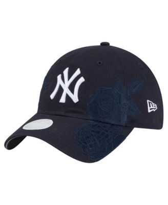 Women's Navy New York Yankees Roses 9TWENTY Adjustable Hat