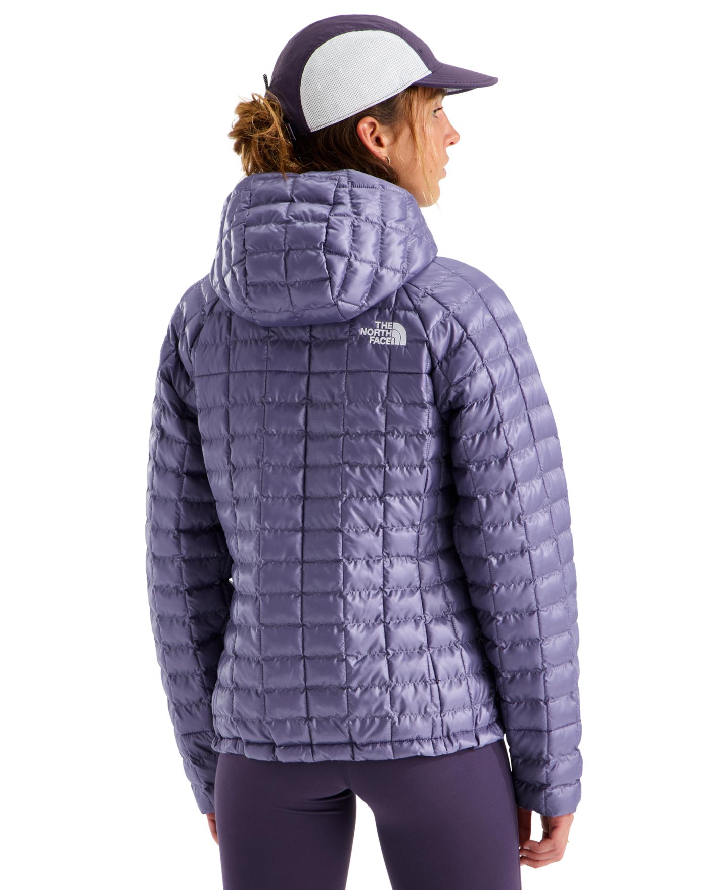 Женская куртка The North Face Thermo-Ball™ Hooded, цвет: Сливовый — фото 5