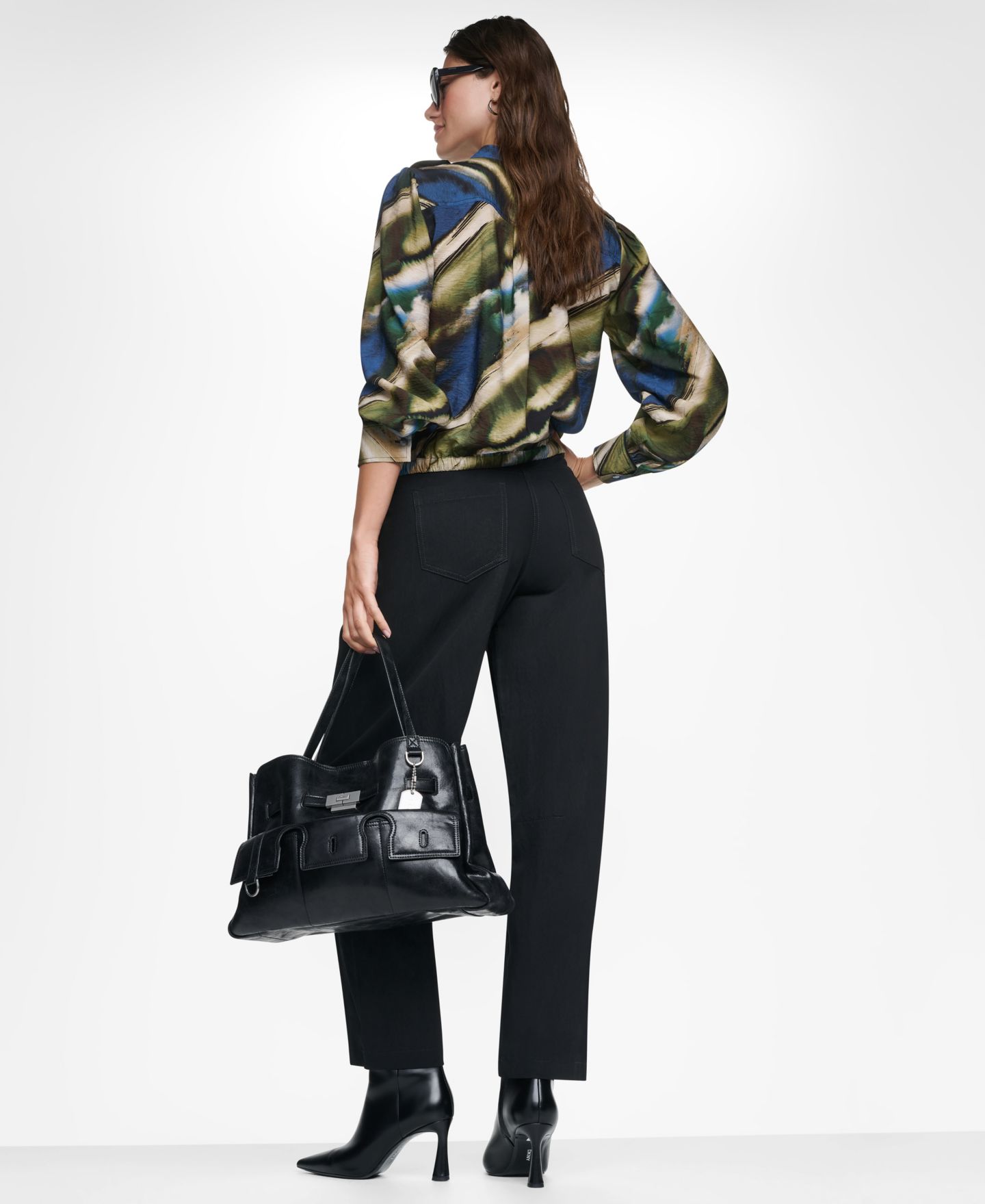 Женская блузка DKNY Printed Surplice V-Neck Long-Sleeve Voile Blouse, цвет: Brushed Riverside — фото 9