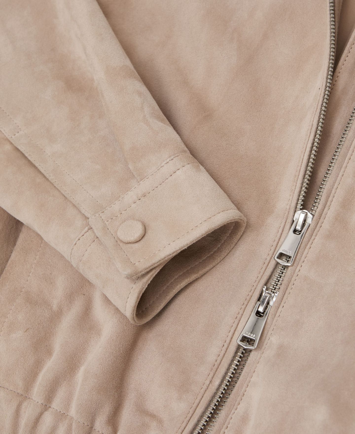 Женская куртка REISS Lottie Suede Cropped Collared Bomber, цвет: Нейтральный — фото 5