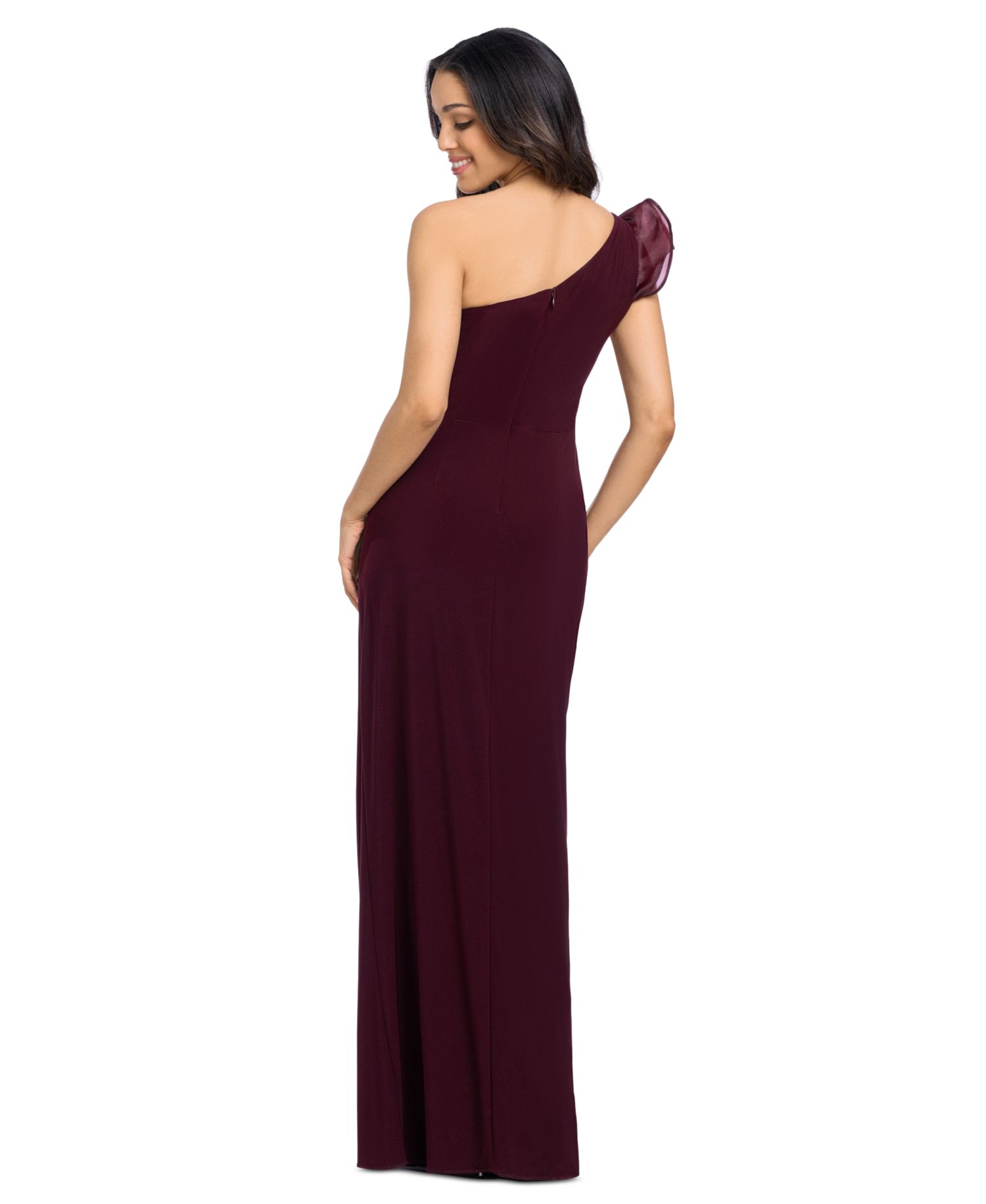 Women's One-Shoulder Gown
