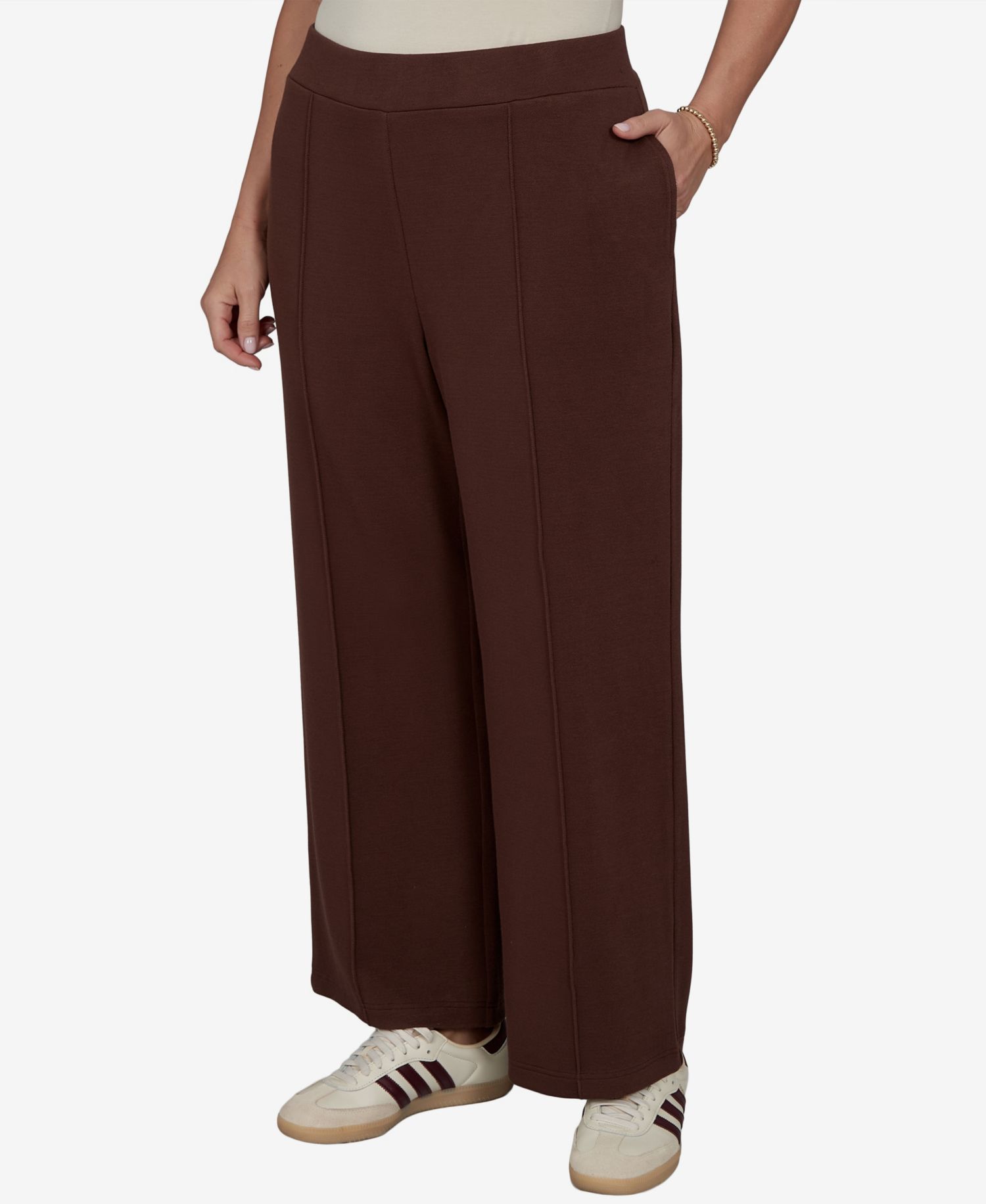 Plus Size Sleek Seam Knit Pull-On Pant