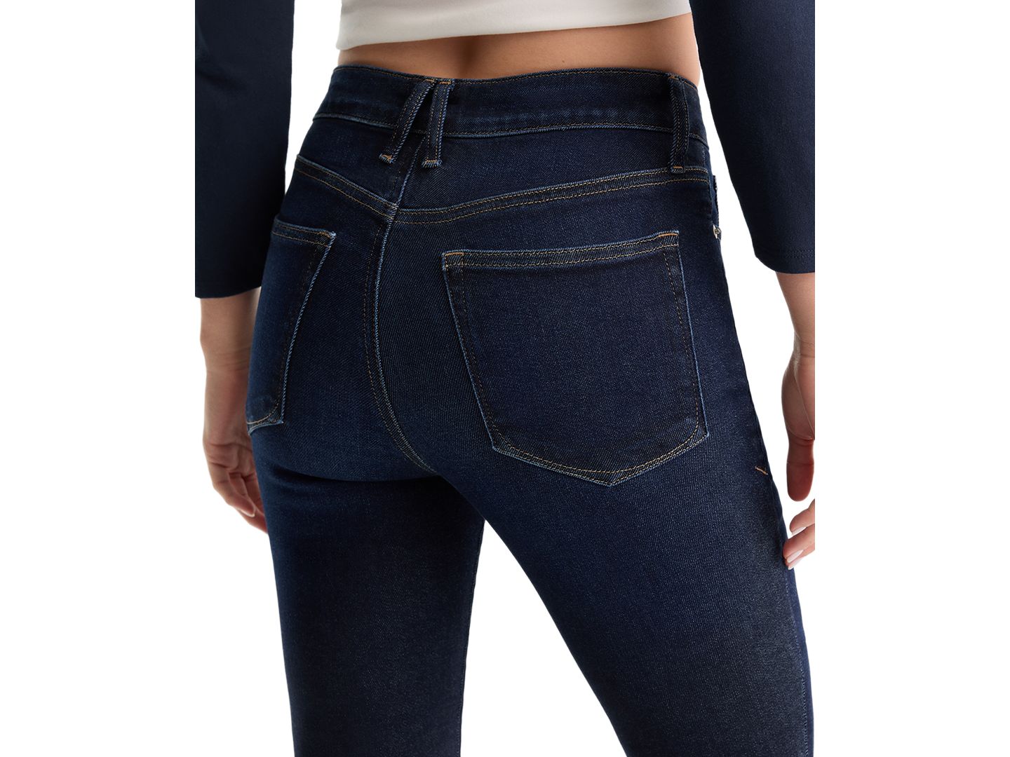 Женские джинсы Good American Mid-Rise Slim Flare, цвет: Индиго — фото 4