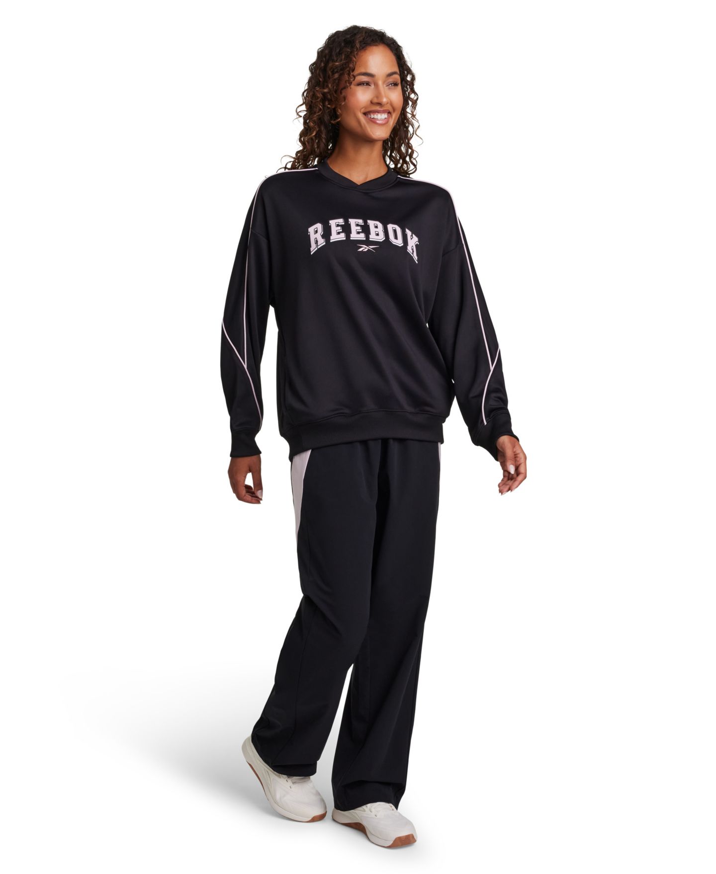 Женский свитшот Reebok Hardcore Heritage V-Neck, цвет: Чёрный — фото 2