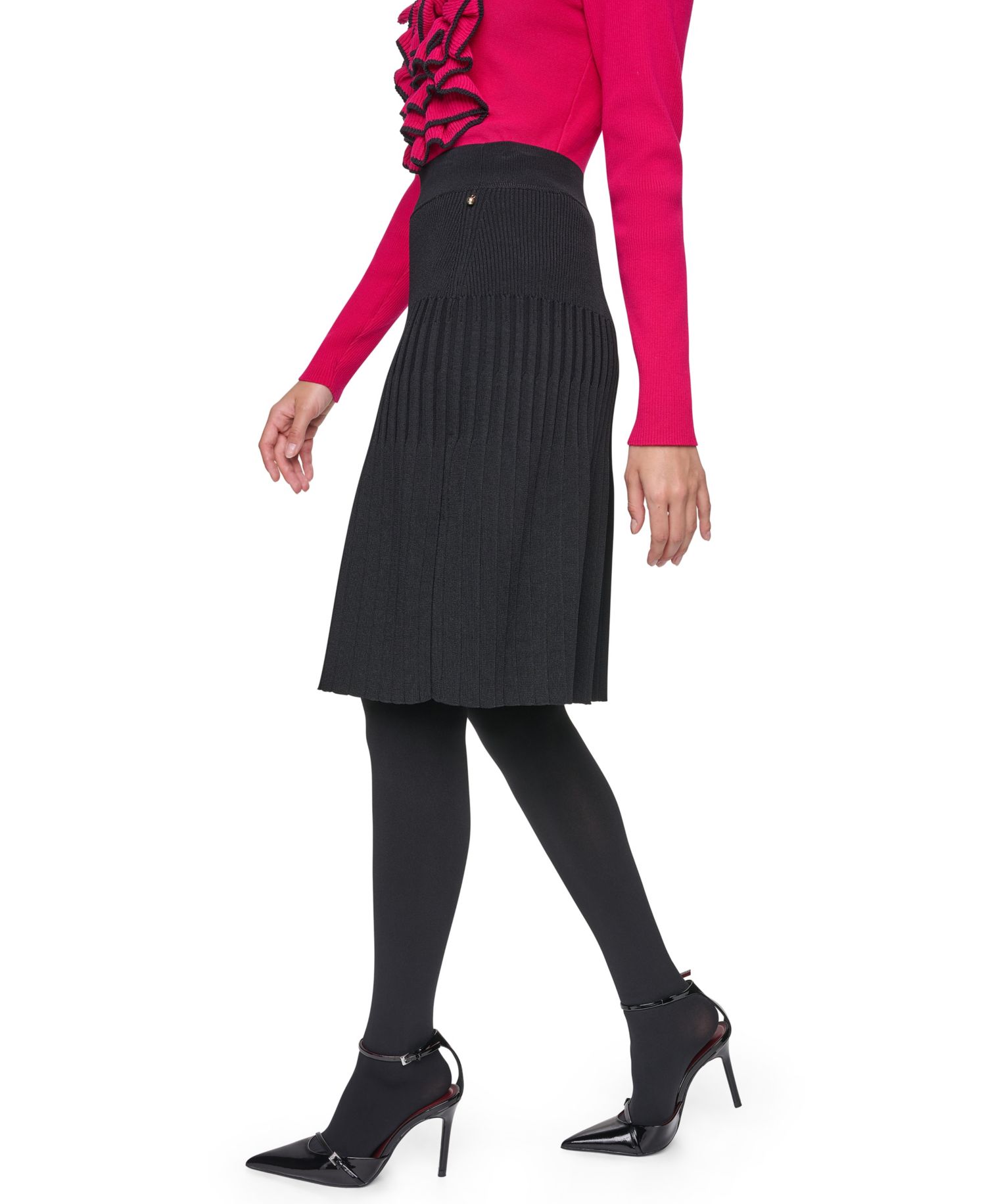 Women's Pull-On Pleated Skirt