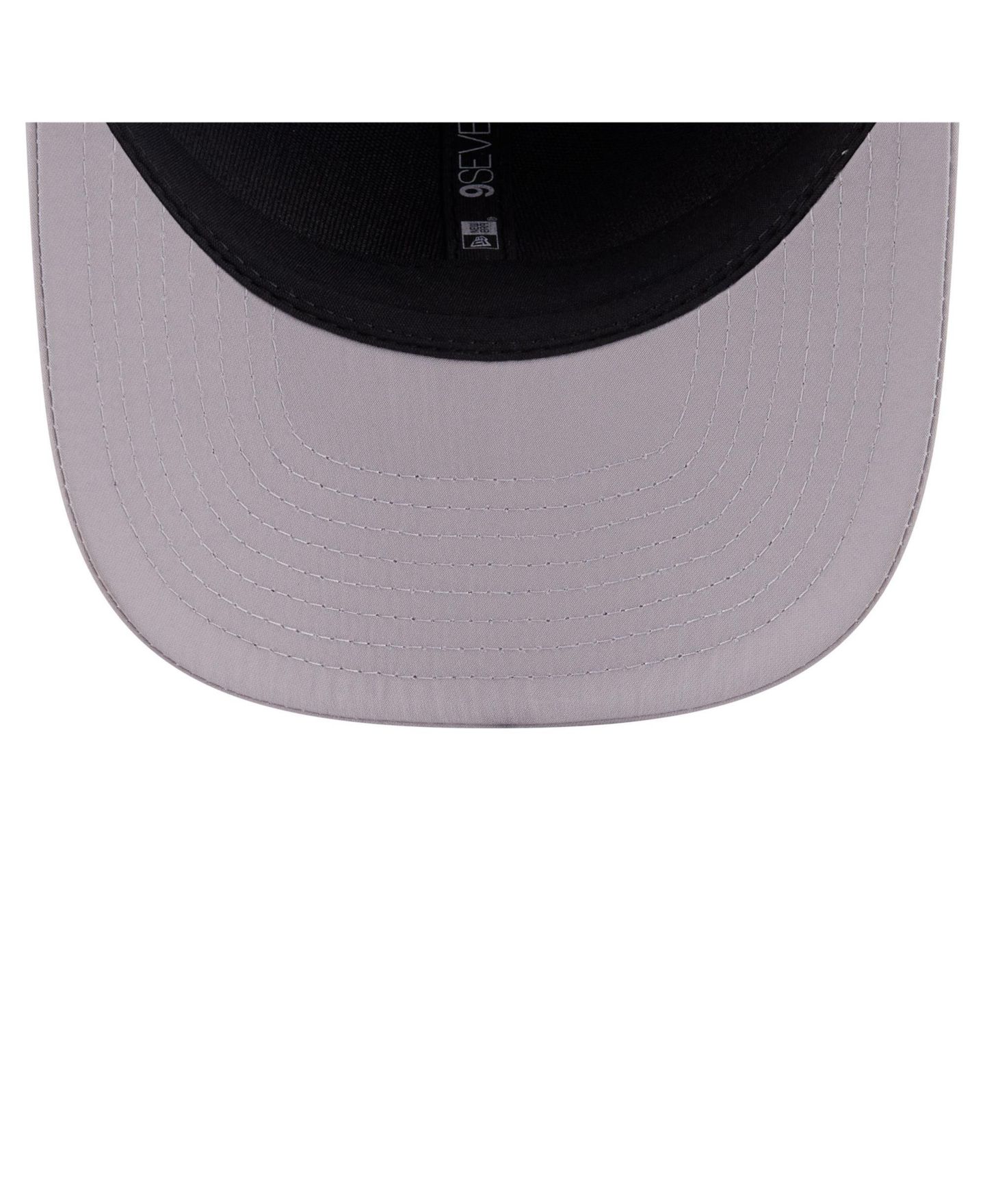Мужская кепка New Era Gray St. Louis Cardinals Laser Perforated 9SEVENTY Adjustable Hat — фото 2
