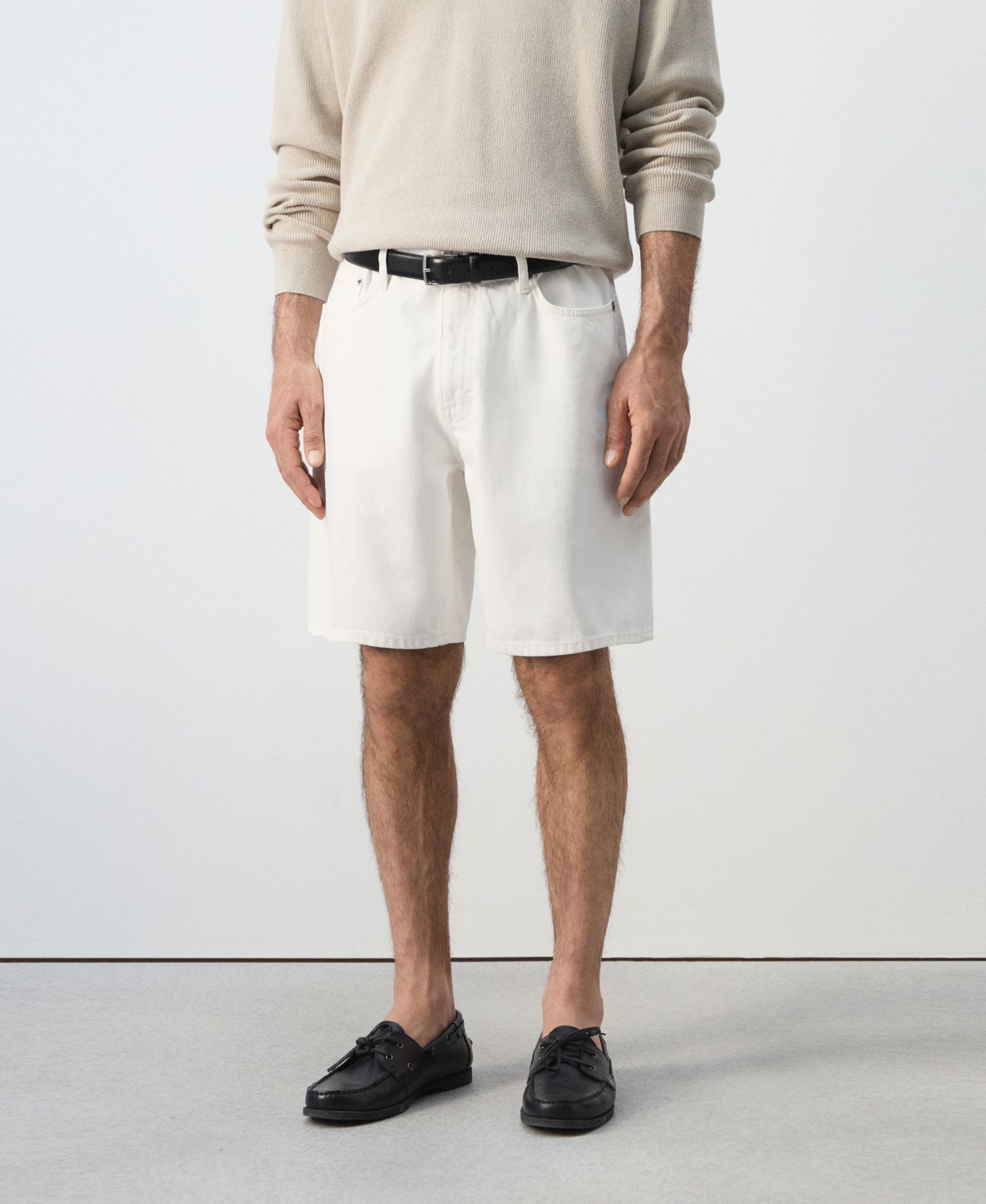 Men's Straight-Fit Denim 8.86" Bermuda Shorts