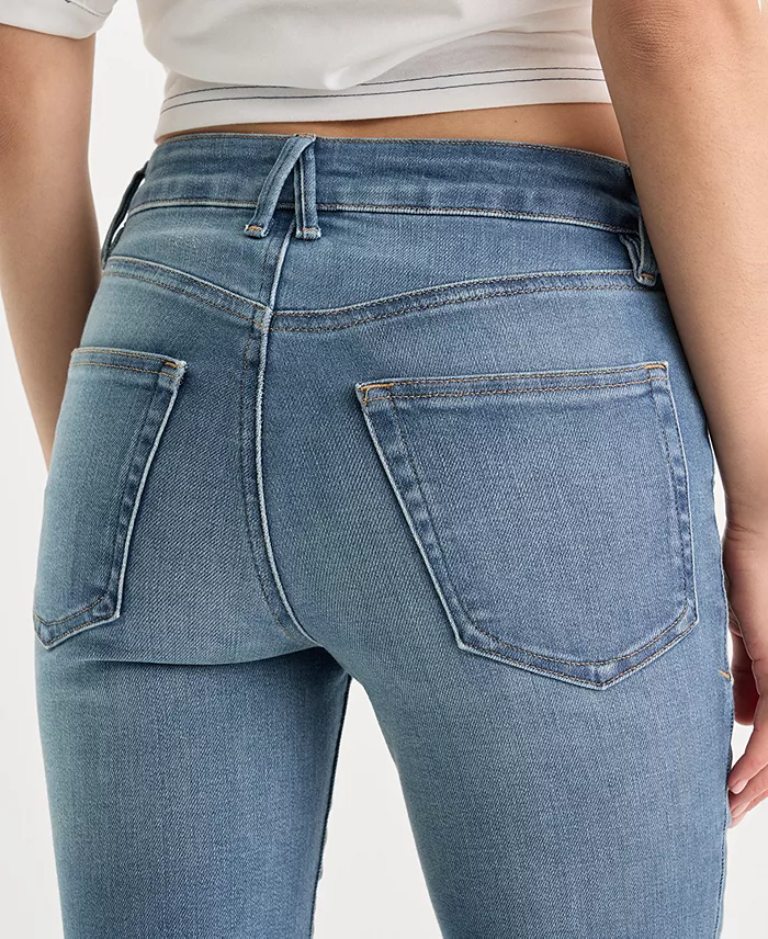 Women's Classic Boot-Cut Jeans - thumbnail 4
