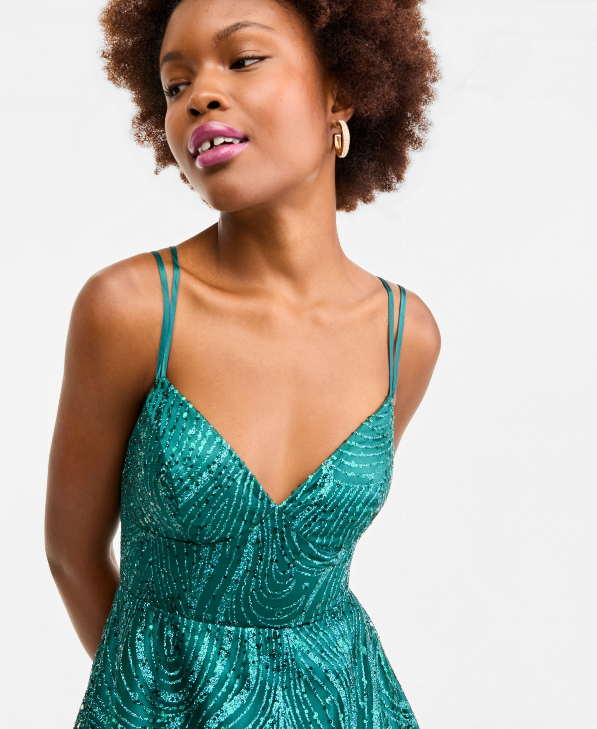 B Darlin Juniors' Embellished Sweetheart Gown