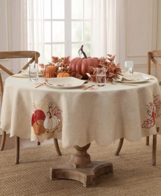 Pumpkin Picking Round Tablecloth, 70" x 70"