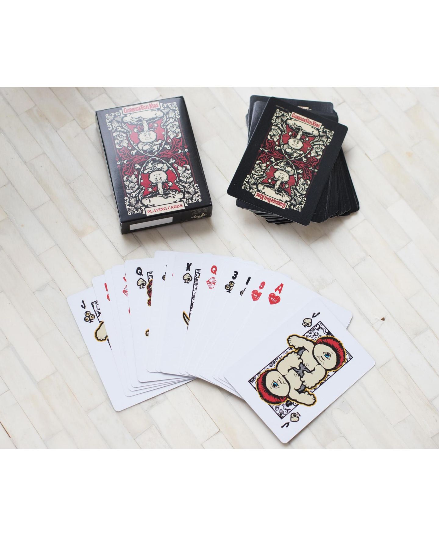 Детские игрушки Just Funky Garbage Pail Kids 52-Card Deck Playing Cards, от 6 лет — фото 4