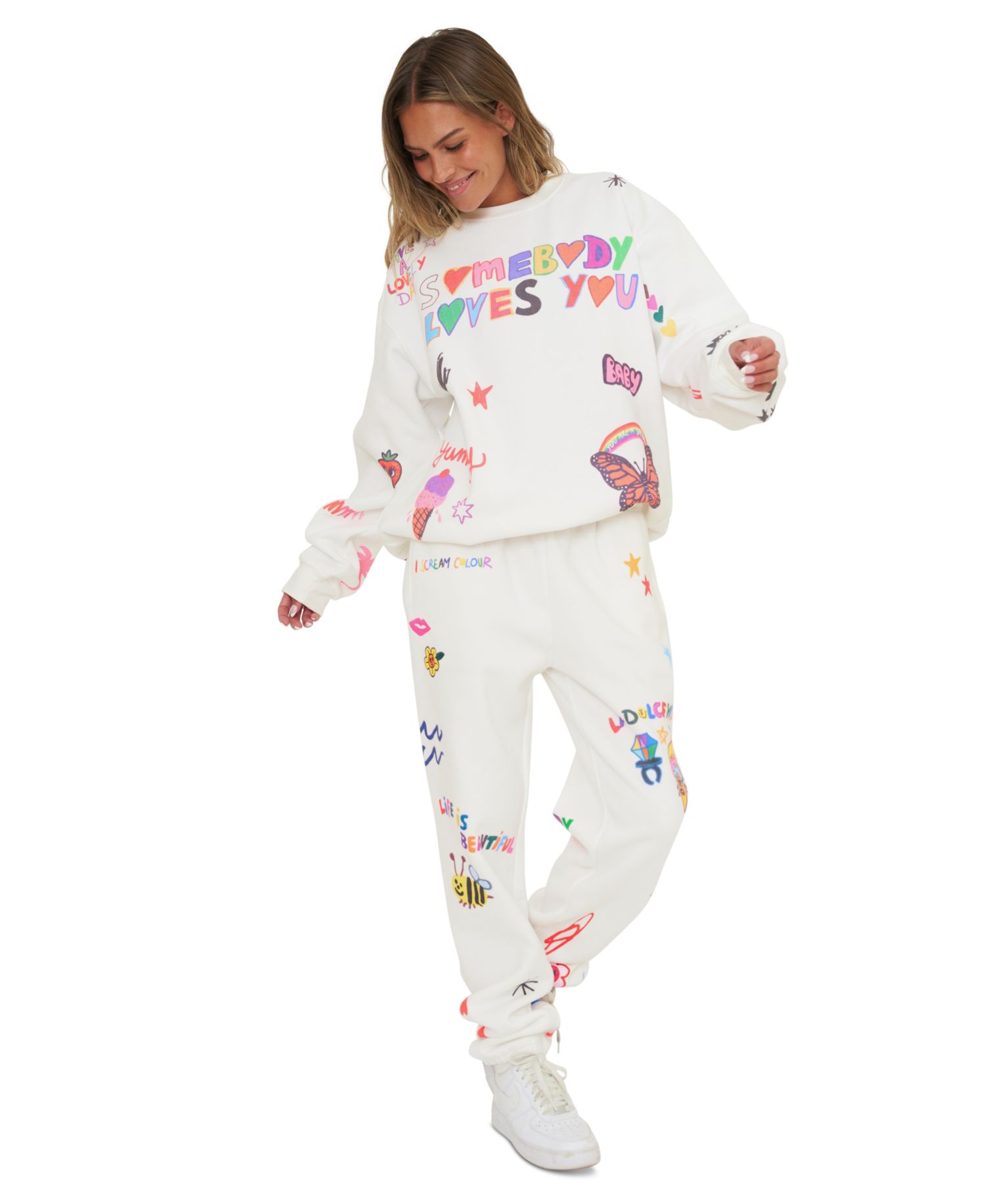 Juniors' Somebody Loves You Pull-On Jogger Pants