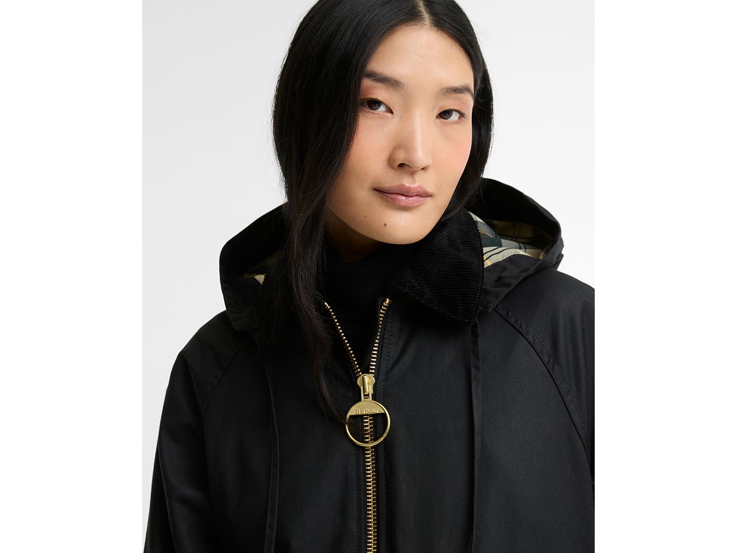 Женская куртка Barbour Carville Hooded Wax, цвет: Чёрный — фото 3