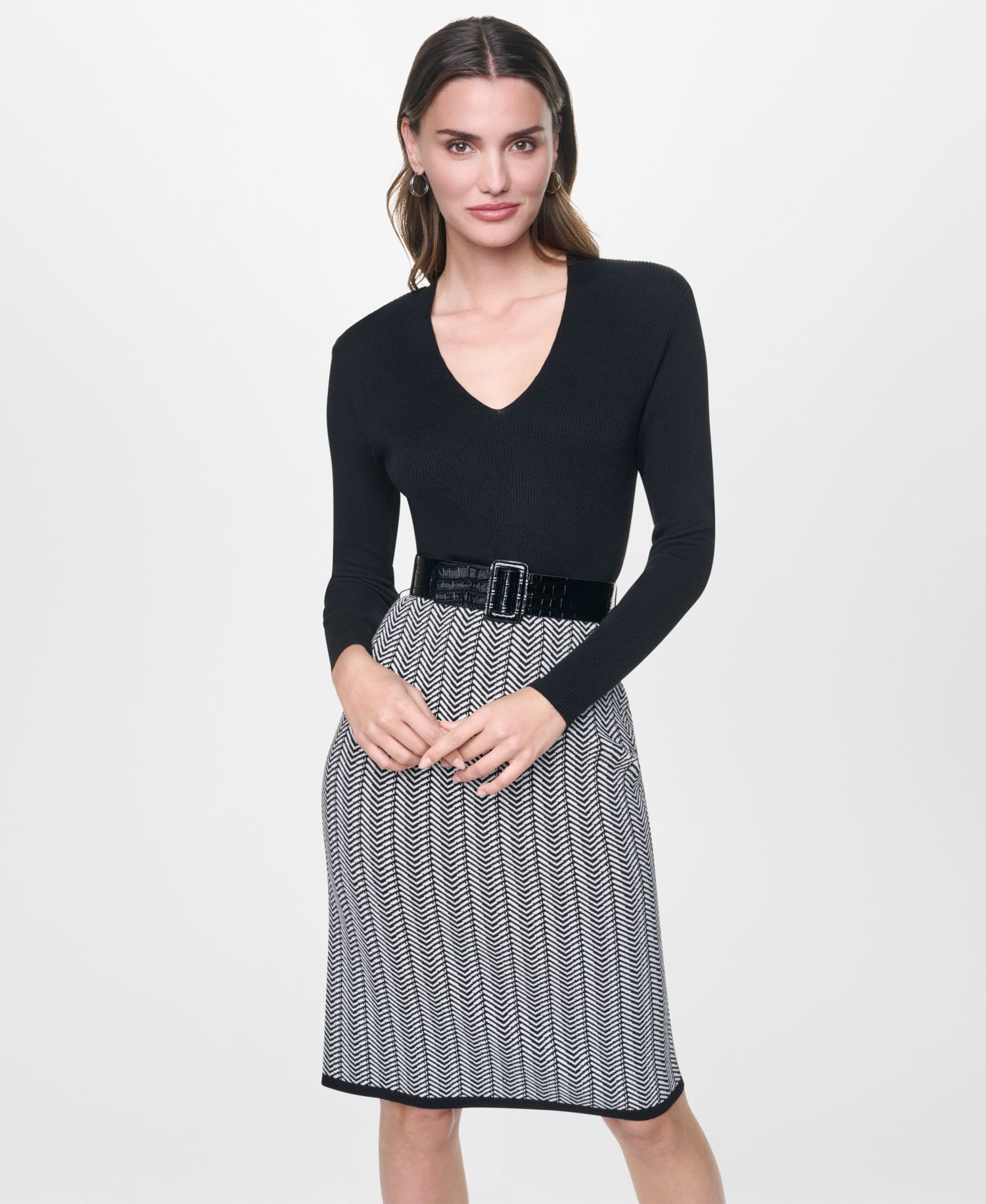 Women's Herringbone Rib V-Neck Long-Sleeve Sweater Dress