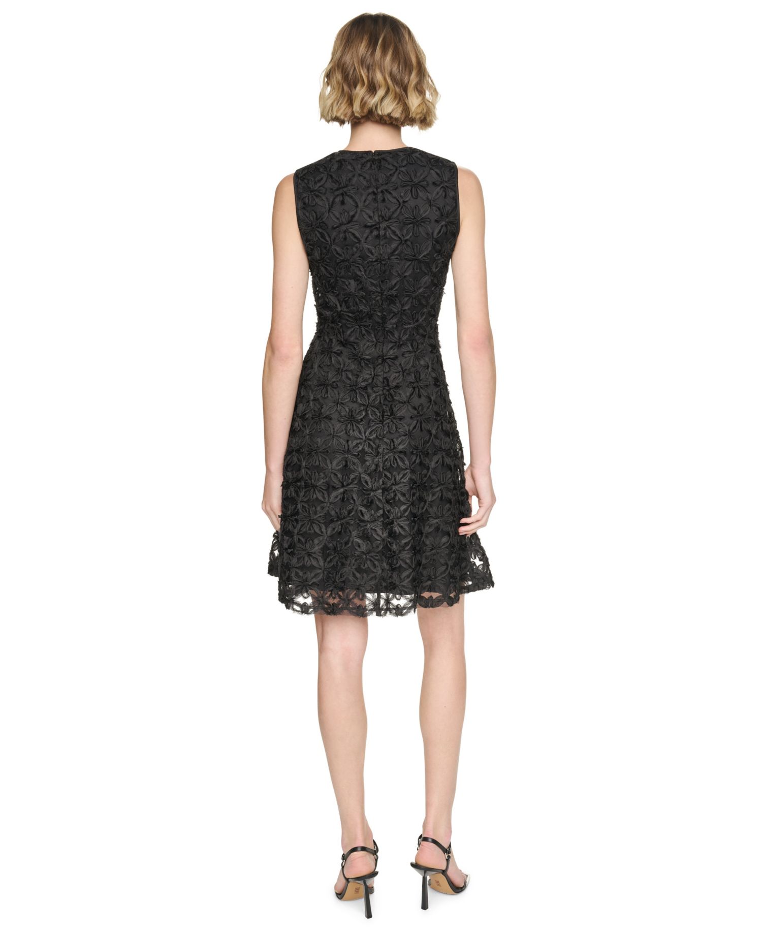 Women's Sleeveless Jewel Neck Lace Fit & Flare Cocktail Dress