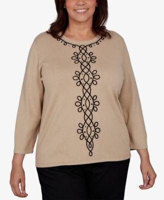 Plus Size Center Scroll Soutache Crewneck 3/4-Sleeve Sweater