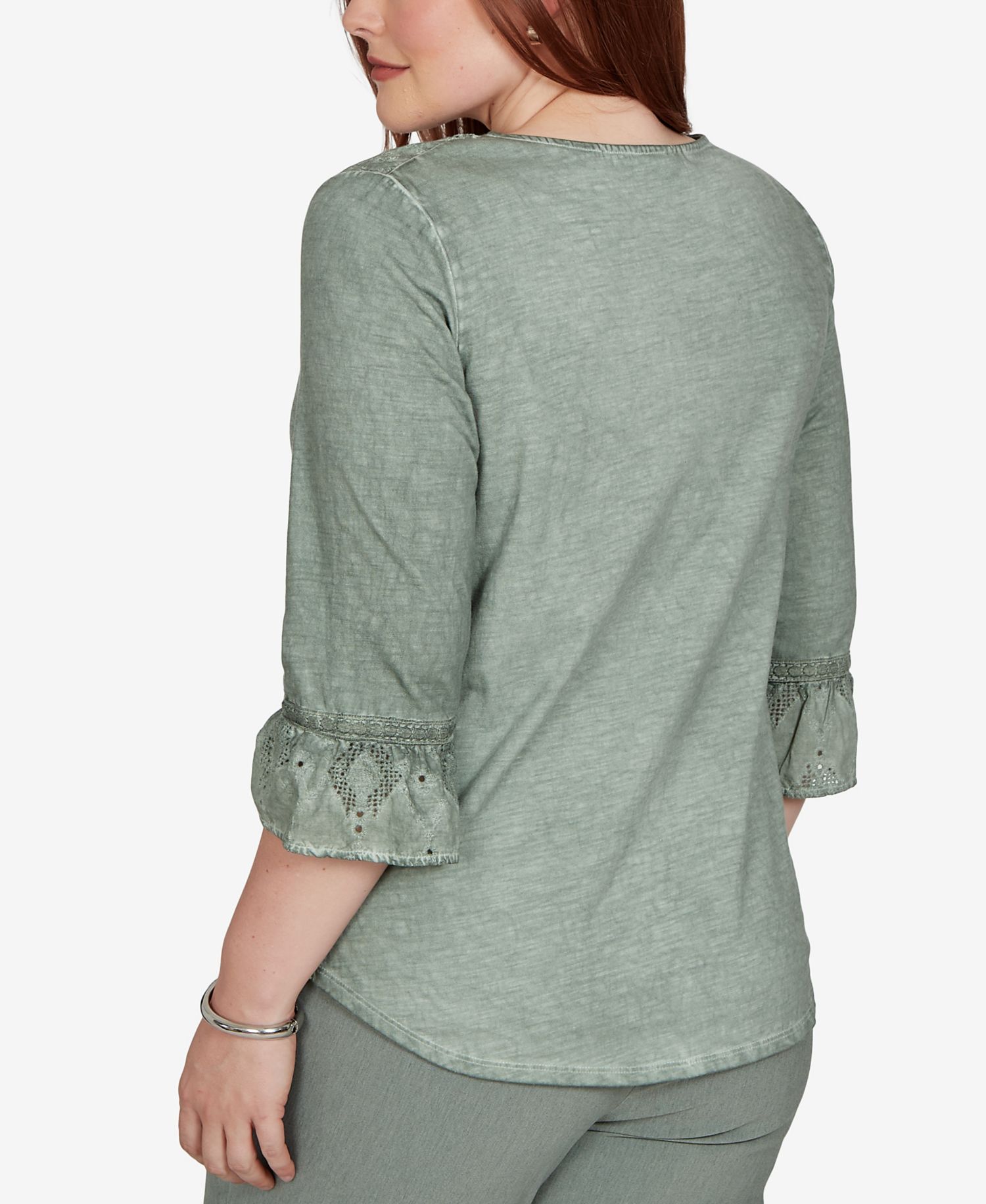 Petite Provence Tonal Spliced Patchwork 3/4-Sleeve Curved Hem Blouse