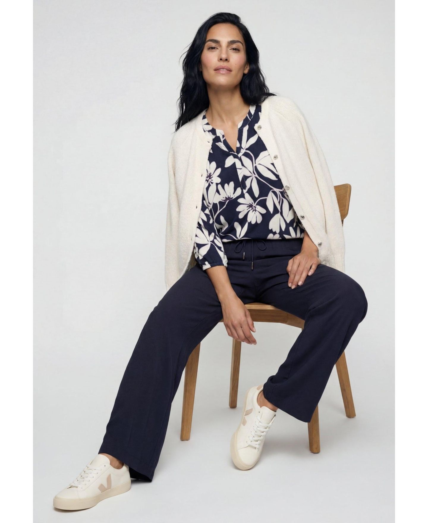 Женские брюки Olsen Wide-Leg Twill Mid-Rise, цвет: Тёмный тёмно-синий — фото 4