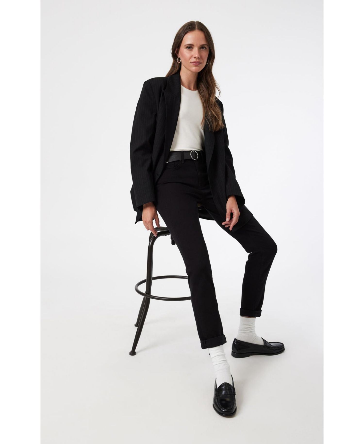 Women's Kathleen Mid-Rise Cuffed-Hem Boyfriend Jeans, 28" Inseam