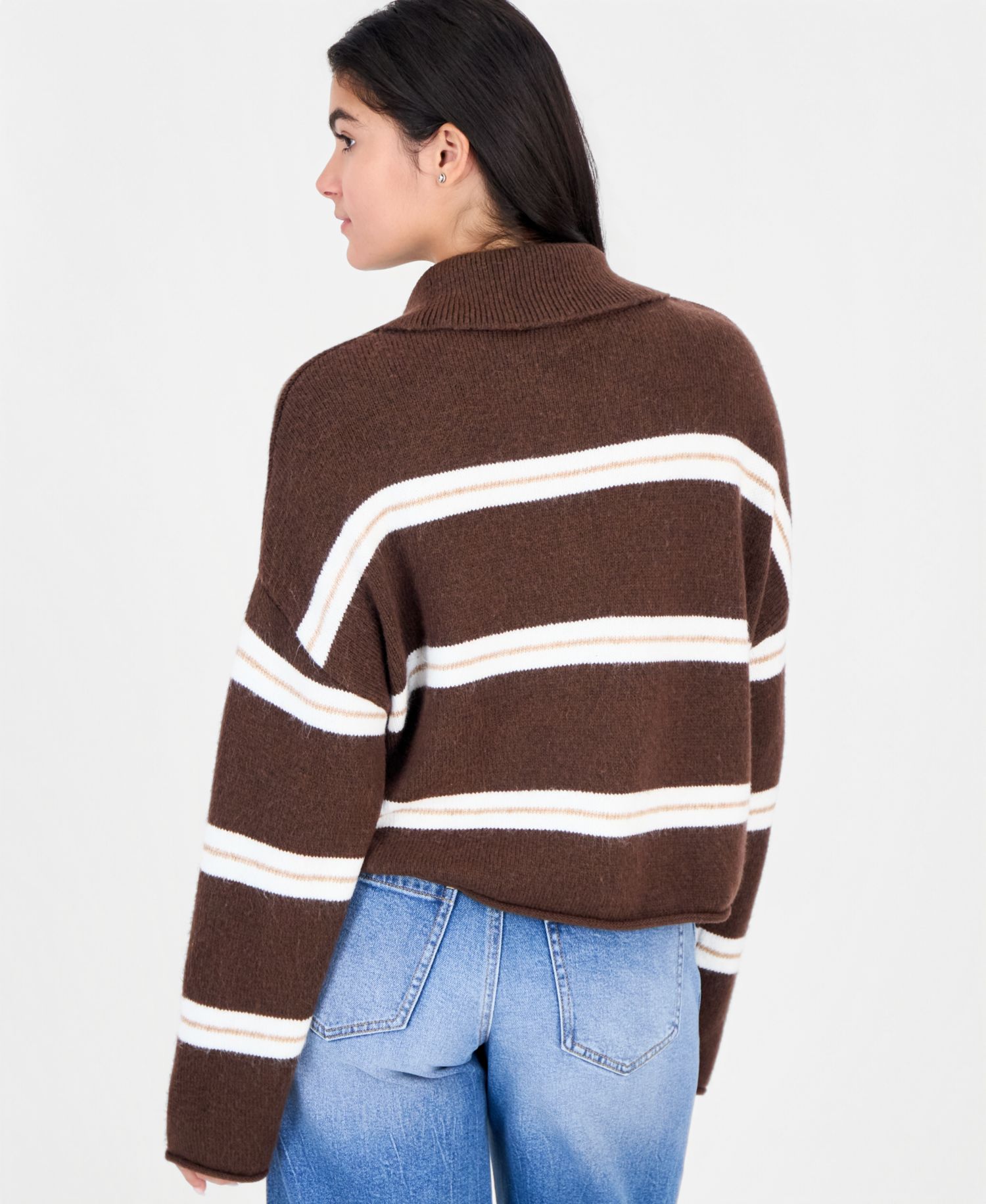 Juniors' Quarter-Zip Mock Neck Pullover