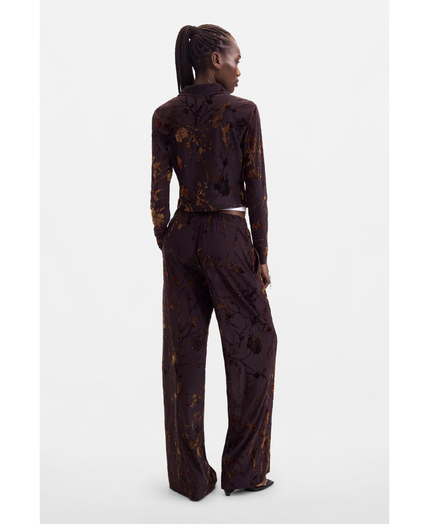 Женская футболка Desigual Zip-Front Long-Sleeve Collared, цвет: Коричневый — фото 4