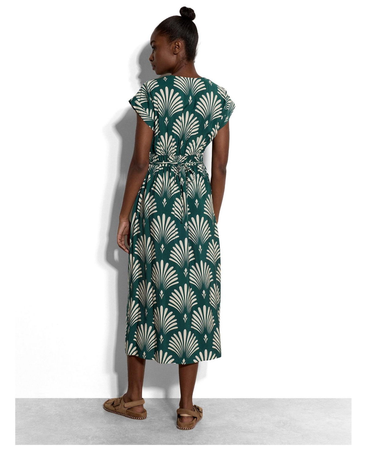 Apricot Women's Palm Geo Smock Waist Dress