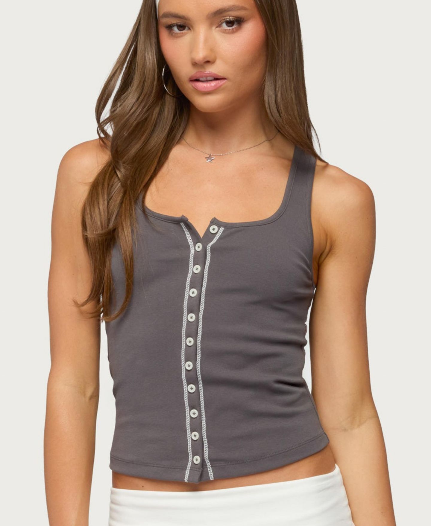 Женский топ Edikted Scoop-Neck Ribbed, цвет: Тёмный серый — фото 1