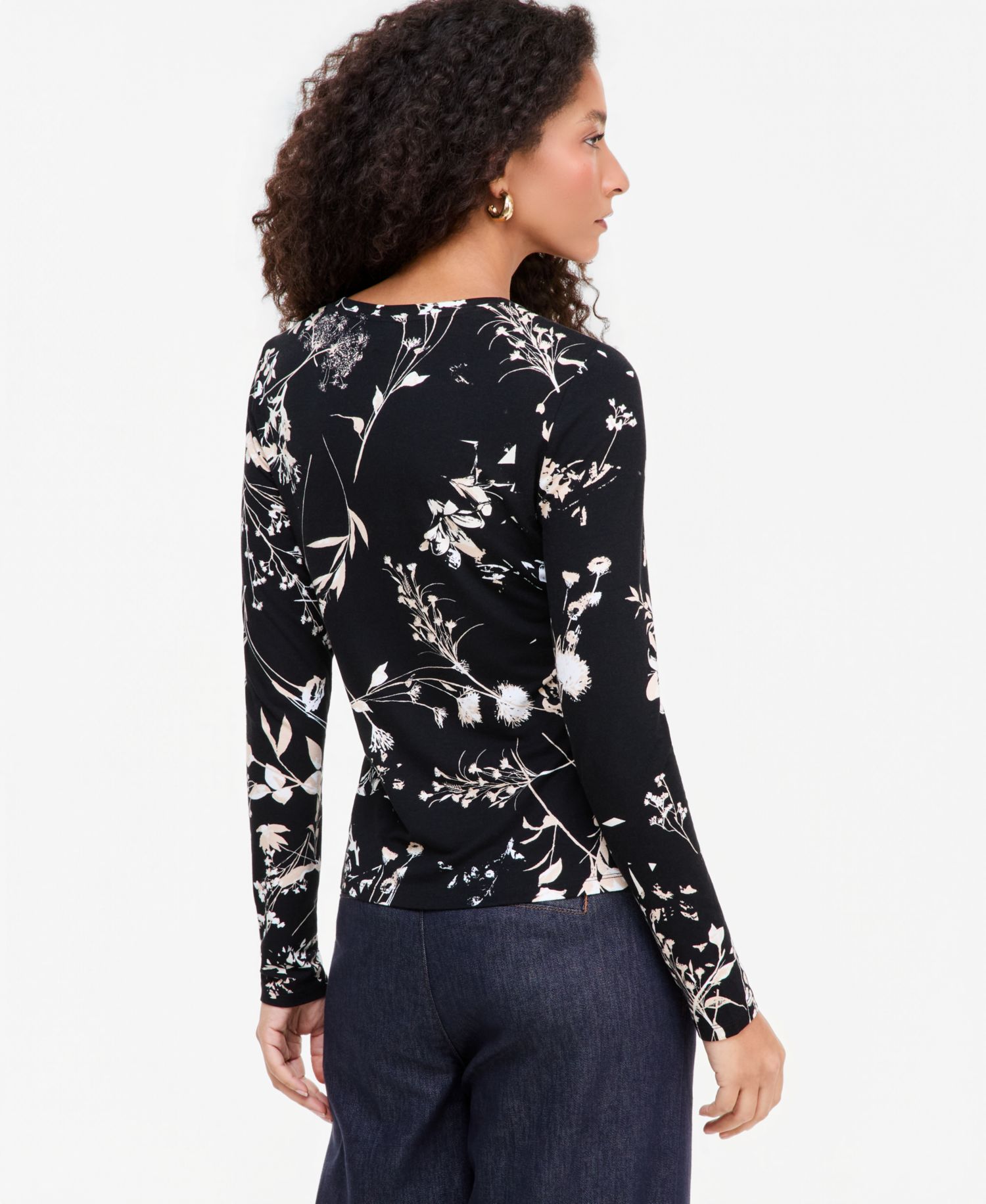Women's Floral-Print Long-Sleeve Crewneck Top