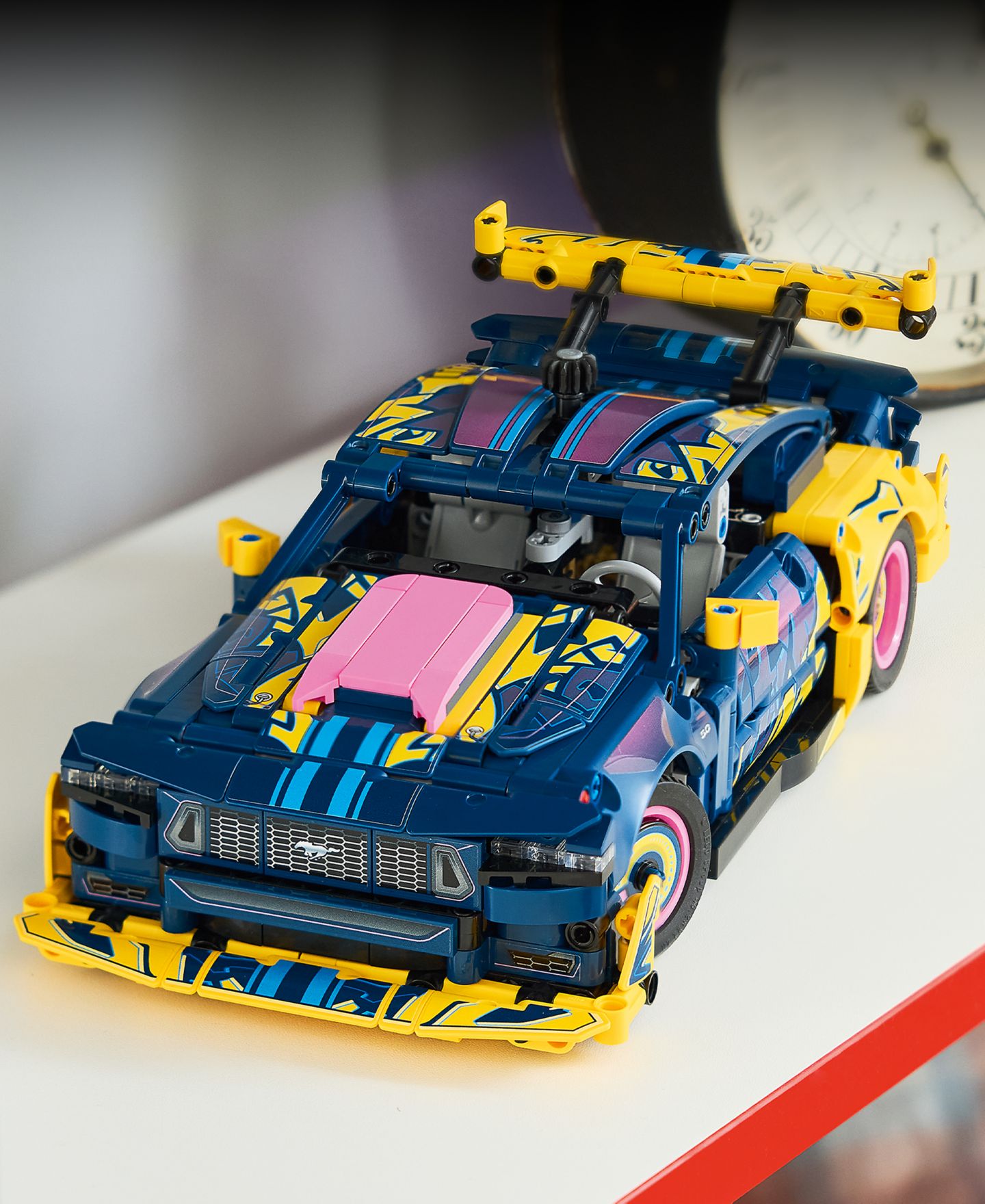 Детские конструкторы LEGO® Technic Custom Garage Ford Mustang GT Car 42236, 973 Pieces — фото 5