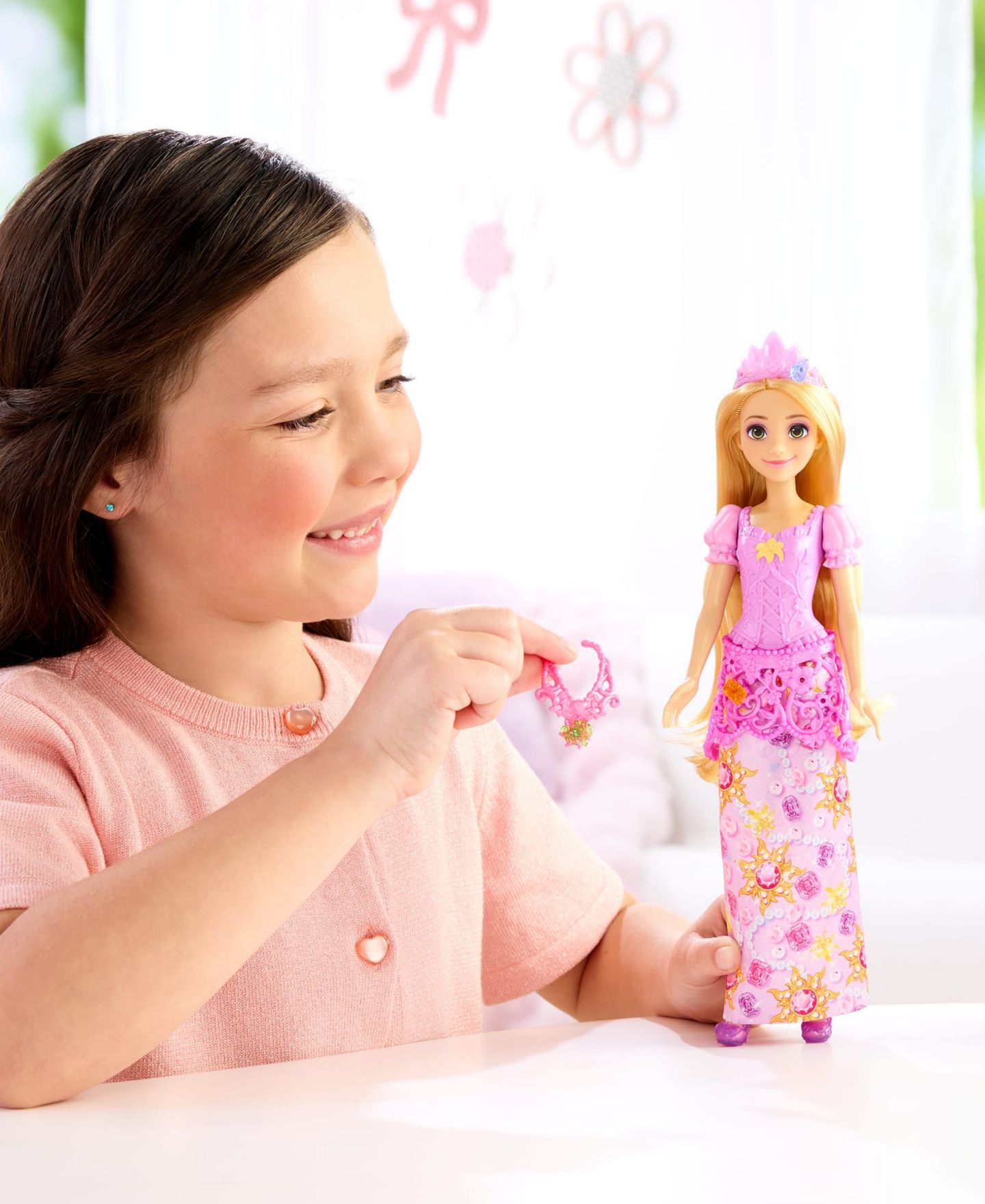 Детская кукла Disney Princess Jewel Reveal Rapunzel 12.75" Fashion Doll With 10 Accessories, Ages 3+ — фото 2