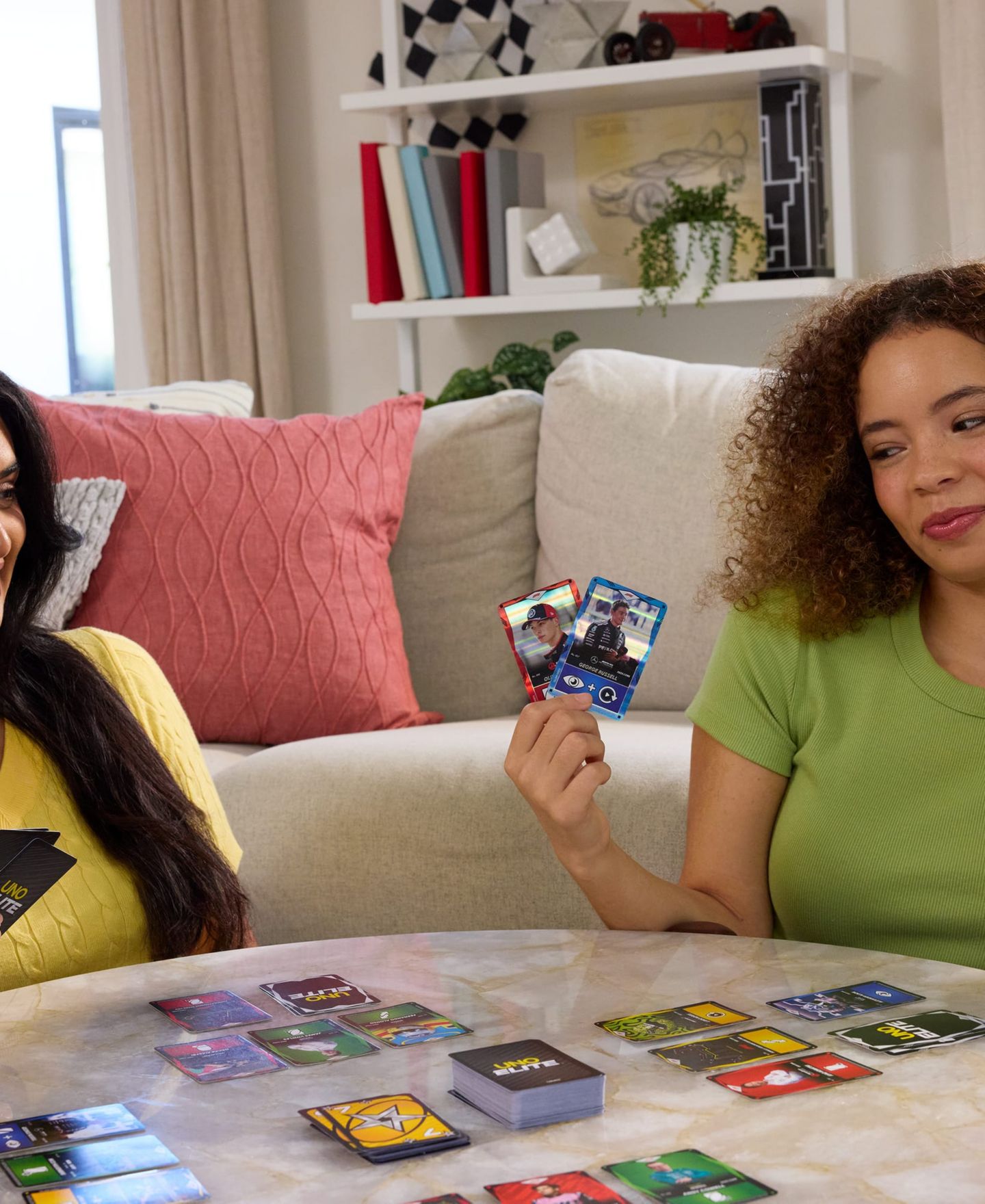 Детская карточная игра Mattel UNO Elite Formula 1 2025 Core Edition Card Game, Ages 7+ — фото 2