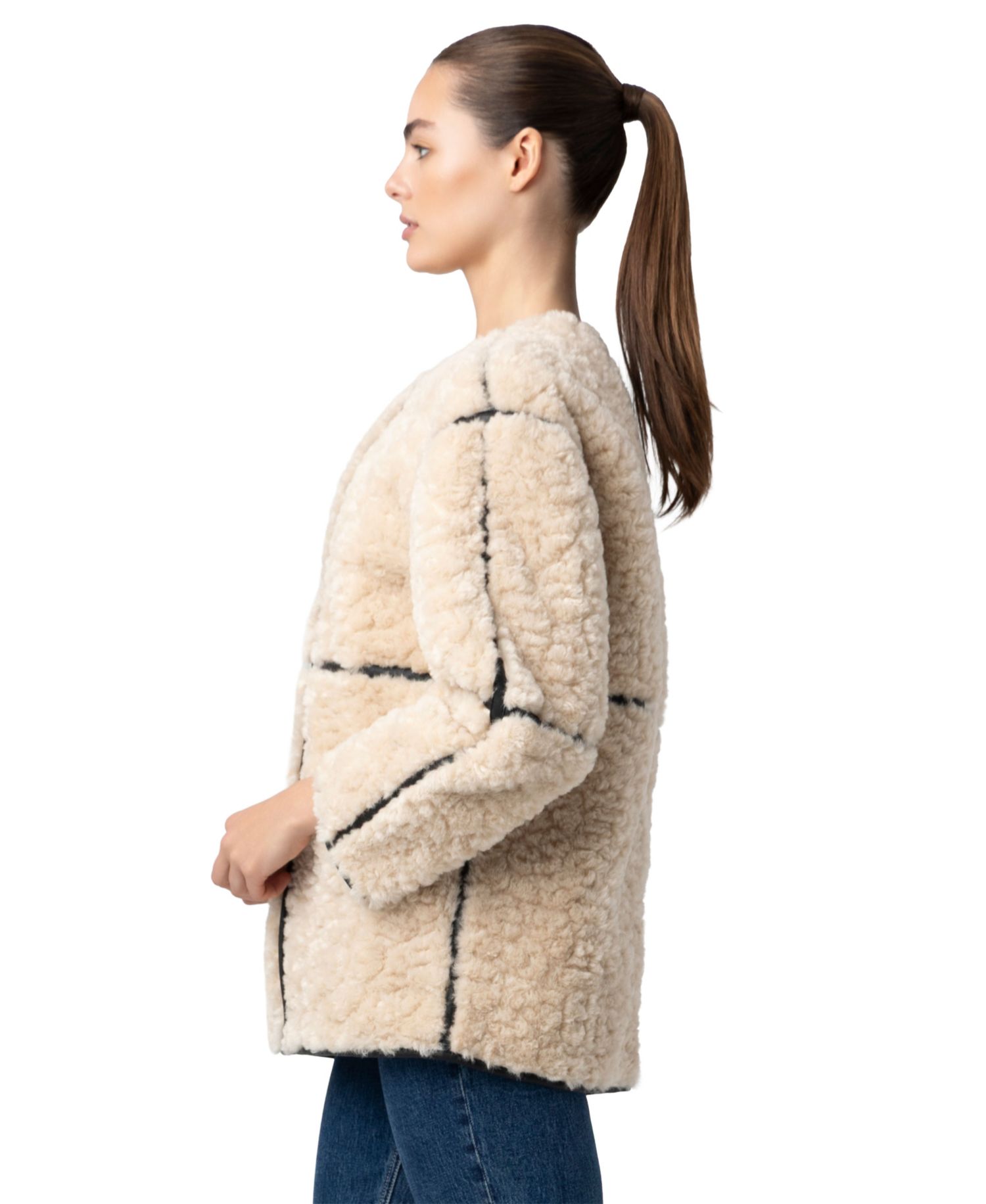 Women's Frame Focus Insulated Faux Fur Short Jacket