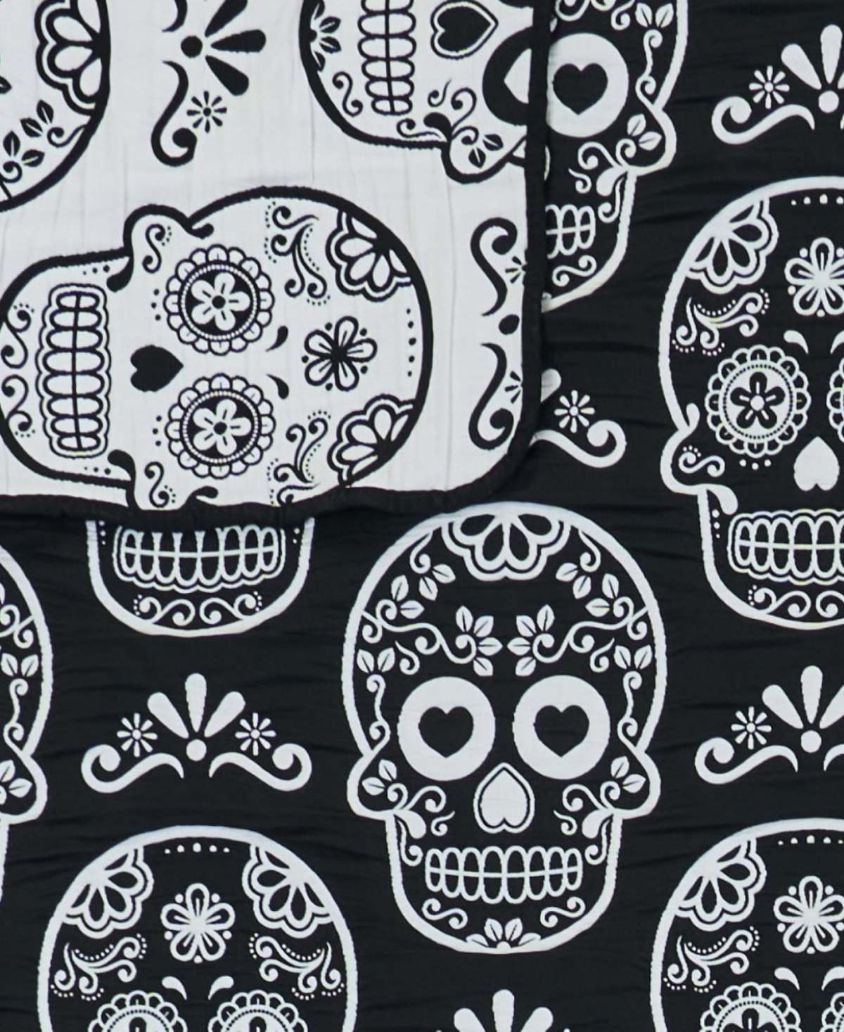 Greenland Home Fashions Sugar Skull Jacquard-Woven -Piece Coverlet Set