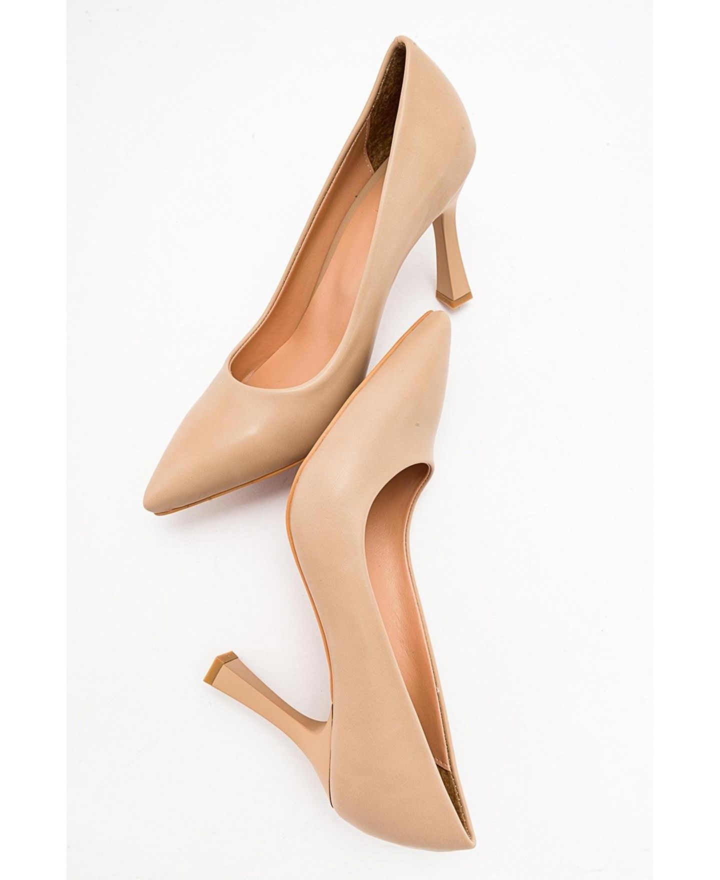 Женские туфли Prologue Shoes Forest Pointed Toe (Women), цвет: Бежевая искусственная кожа — фото 7