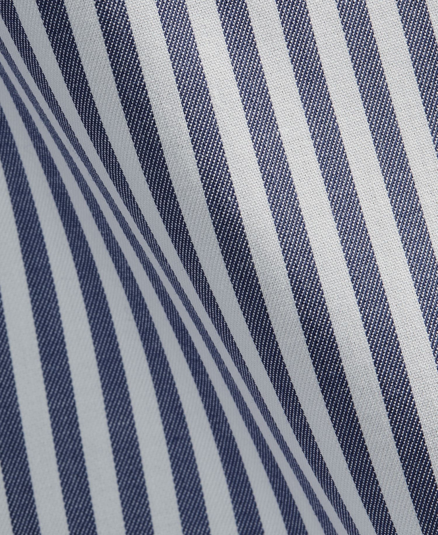 Men's Slim-Fit Cotton Twill Rounded Cuffs Dress Shirt