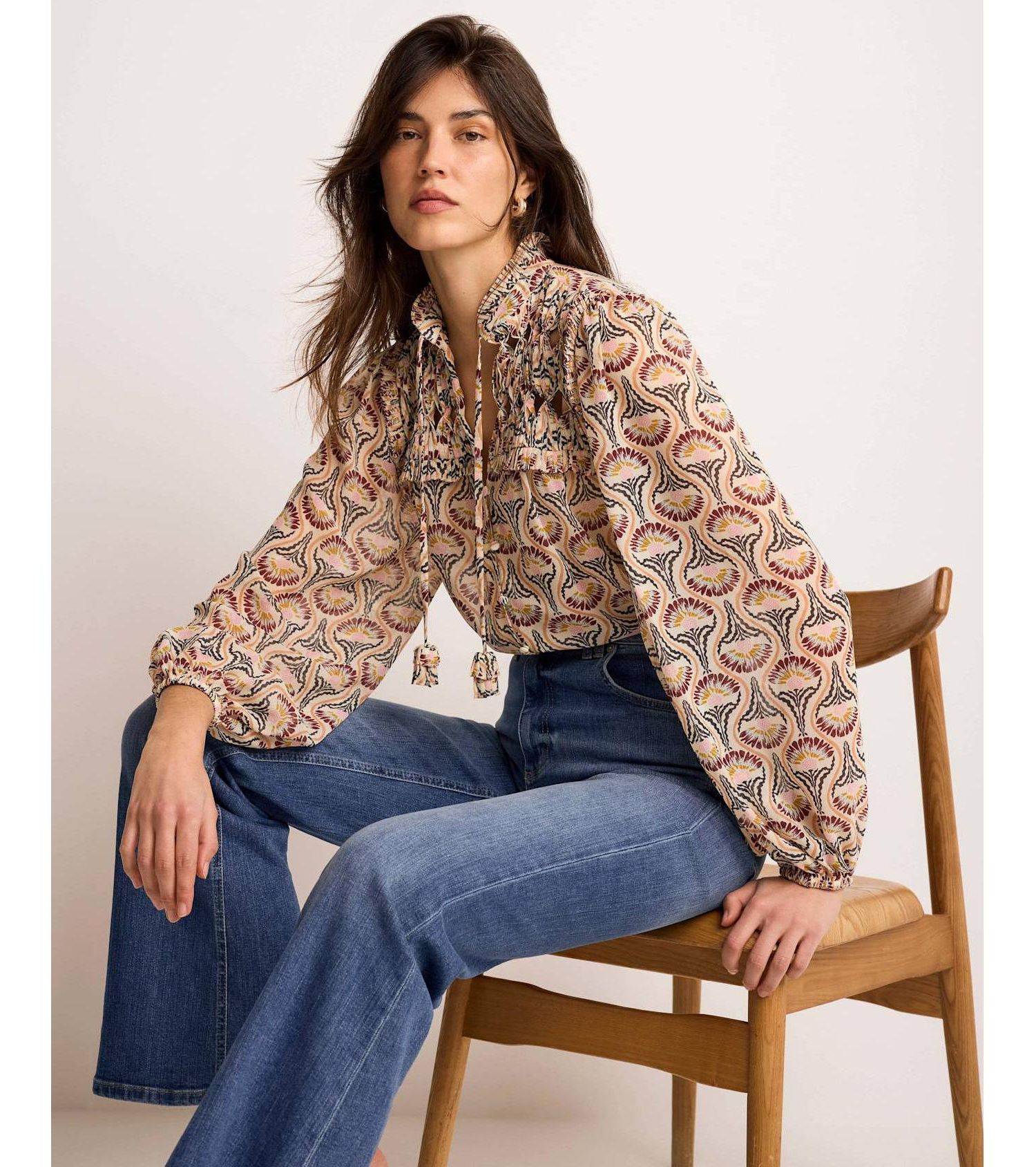 Women's Floral-Print Ruffle-Trim Tie-Front Long-Sleeve Blouse