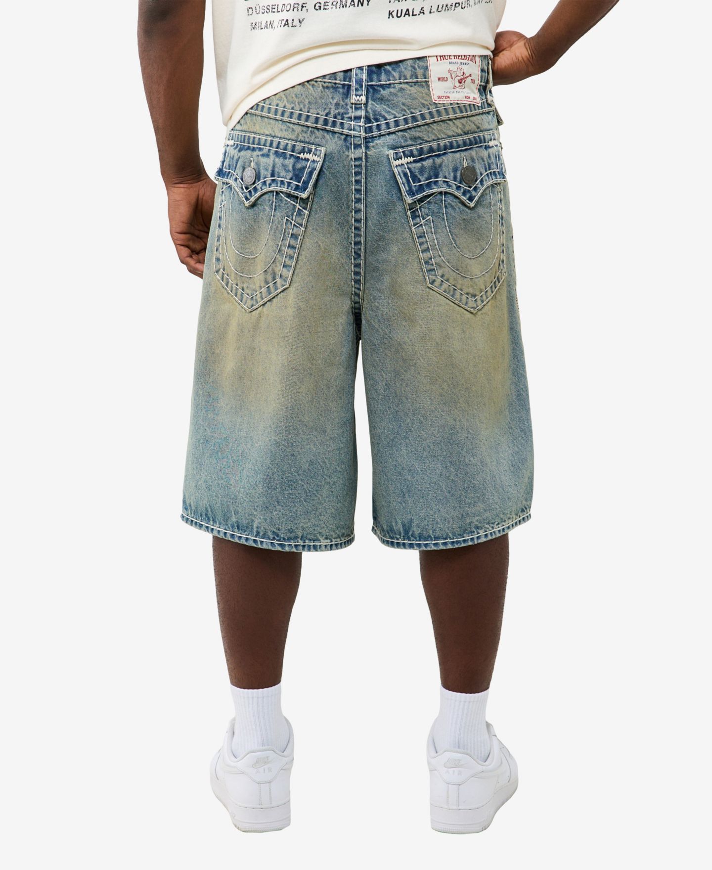 Мужские шорты True Religion Mikey Super T Flap Baggy Shorts, 12" Inseam, цвет: Пыльная средняя варка — фото 3