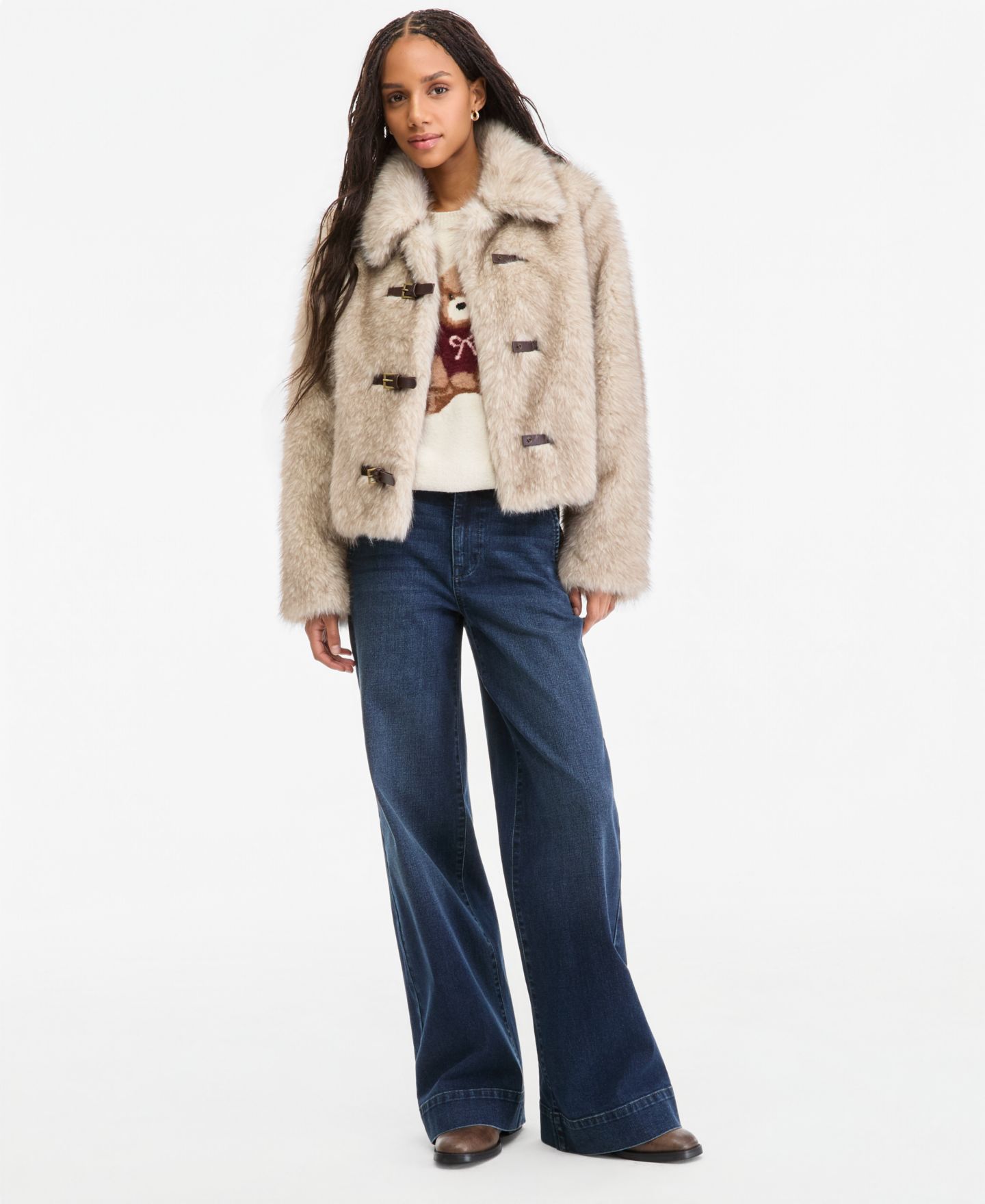 Женская куртка Madden Girl Juniors' Faux Fur with Toggles, цвет: Коричневый — фото 2