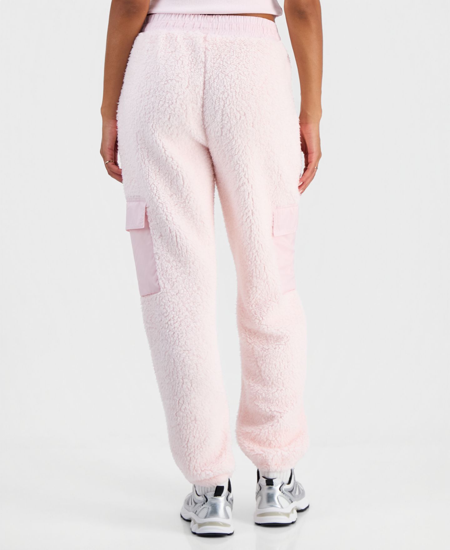 Женские брюки Hippie Rose Juniors' Sherpa Cargo Mid-Rise, цвет: Ballet Slipper — фото 2