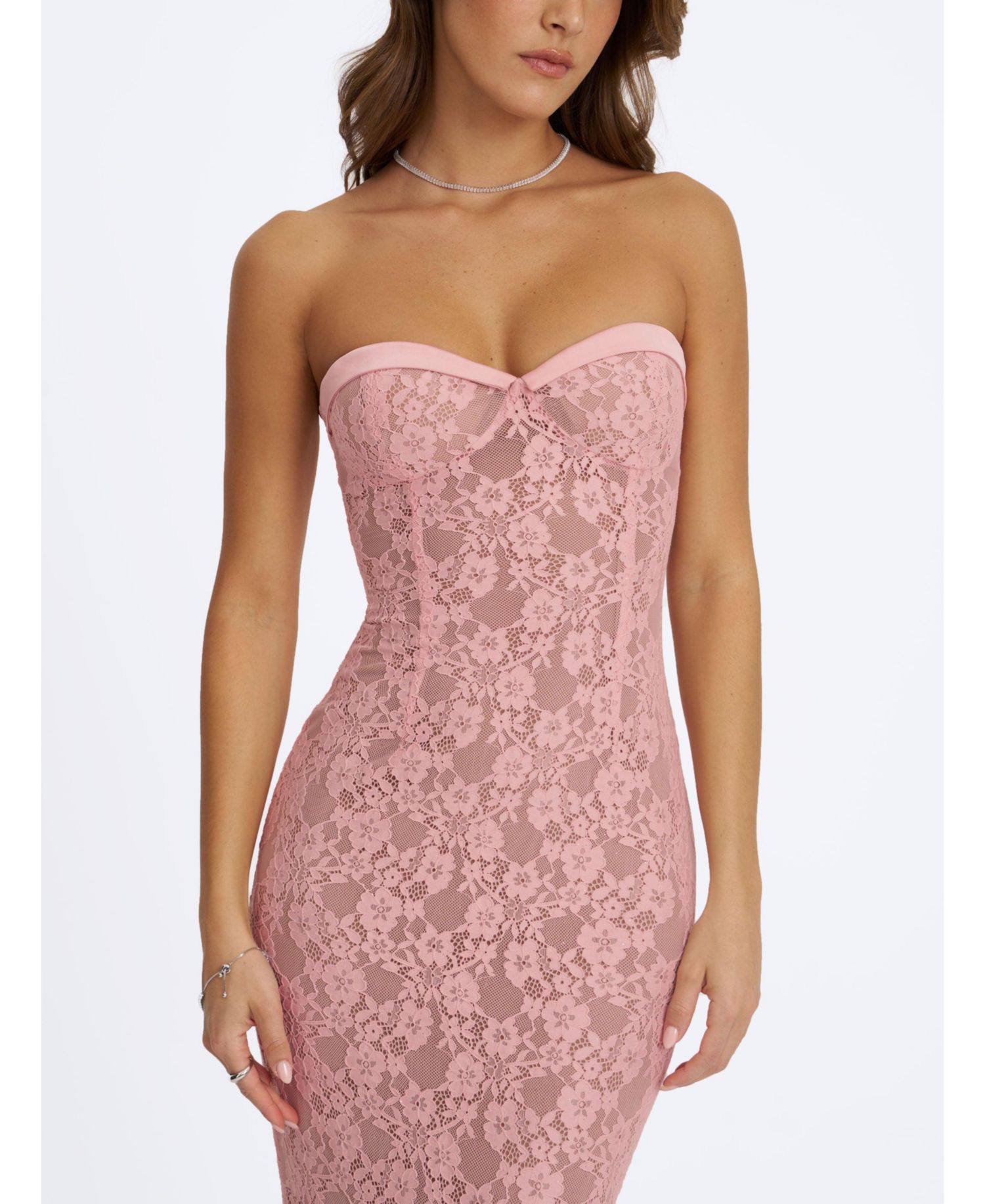 Women's Rosalyn Sweetheart Sleeveless Mermaid Lace Dress