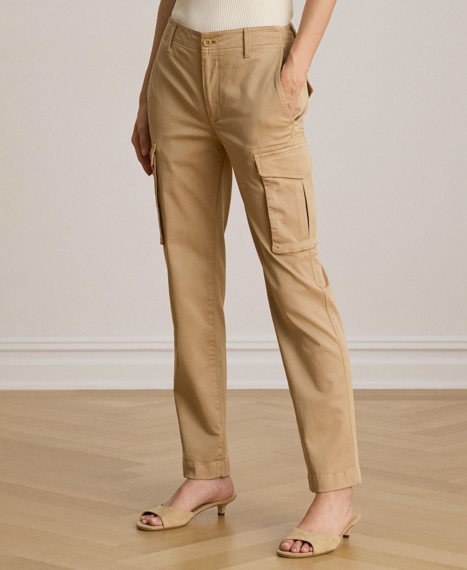 Women's Cargo Cropped Chino Pants