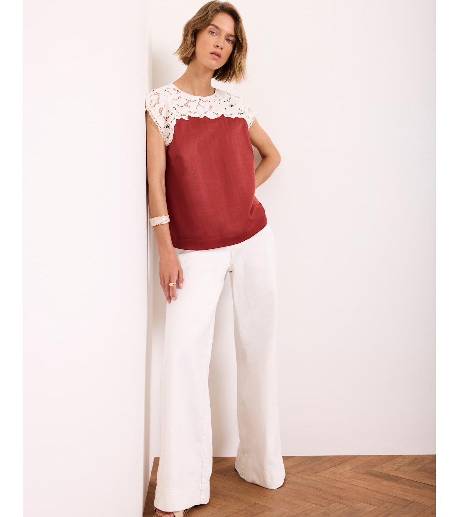 Women's Satin Lace Cap-Sleeve Top