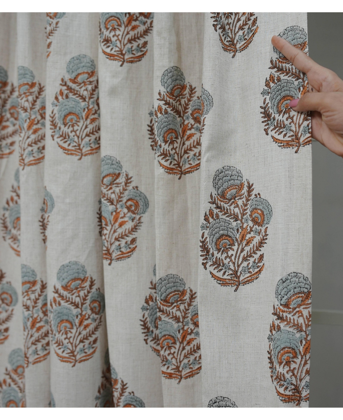 Fabdivine Mohini Handmade Linen Pleated Curtains