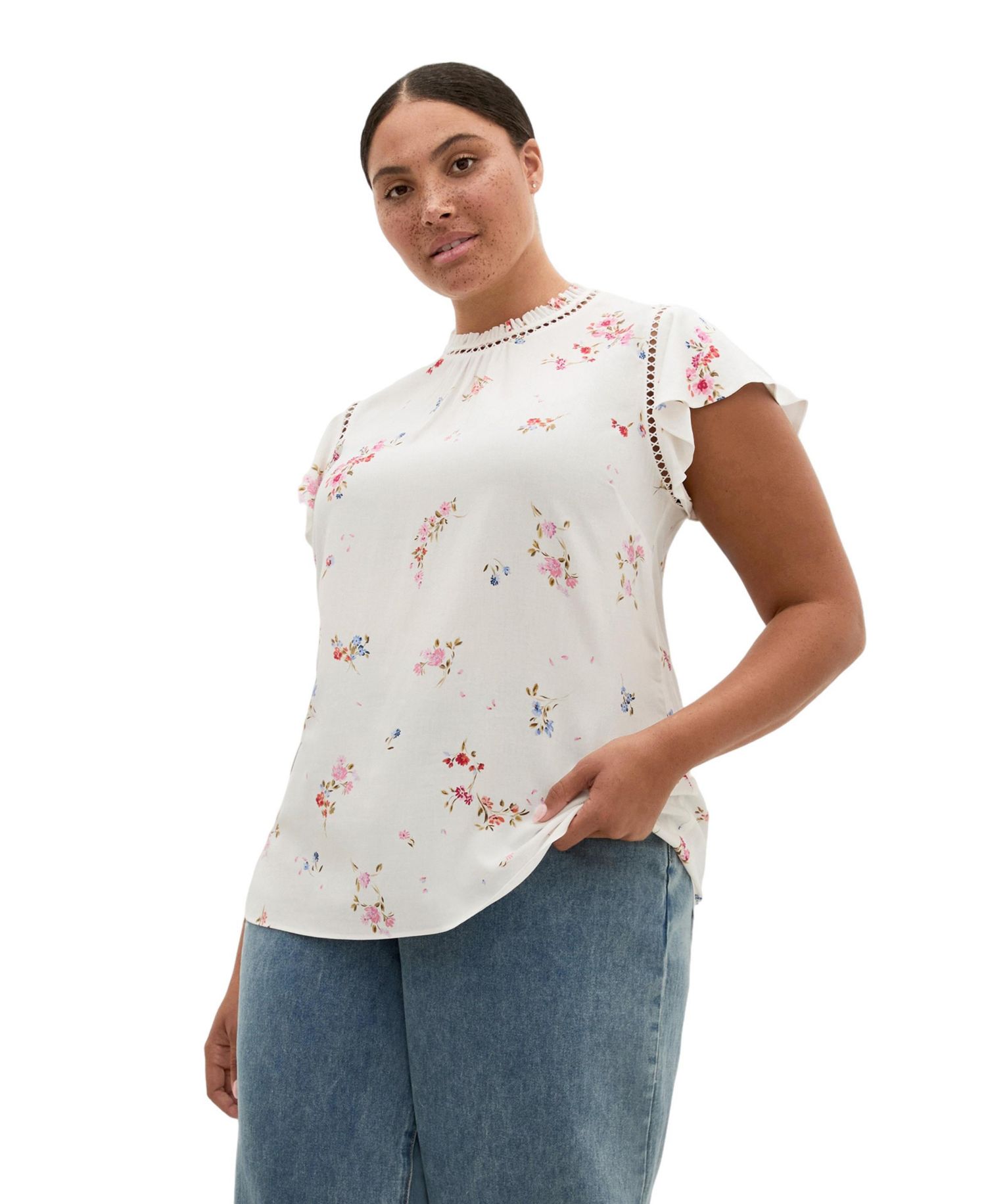 Plus Size Fleur Petal Print Top with Frilled-Crew Neckline and Short Flutter Sleeves